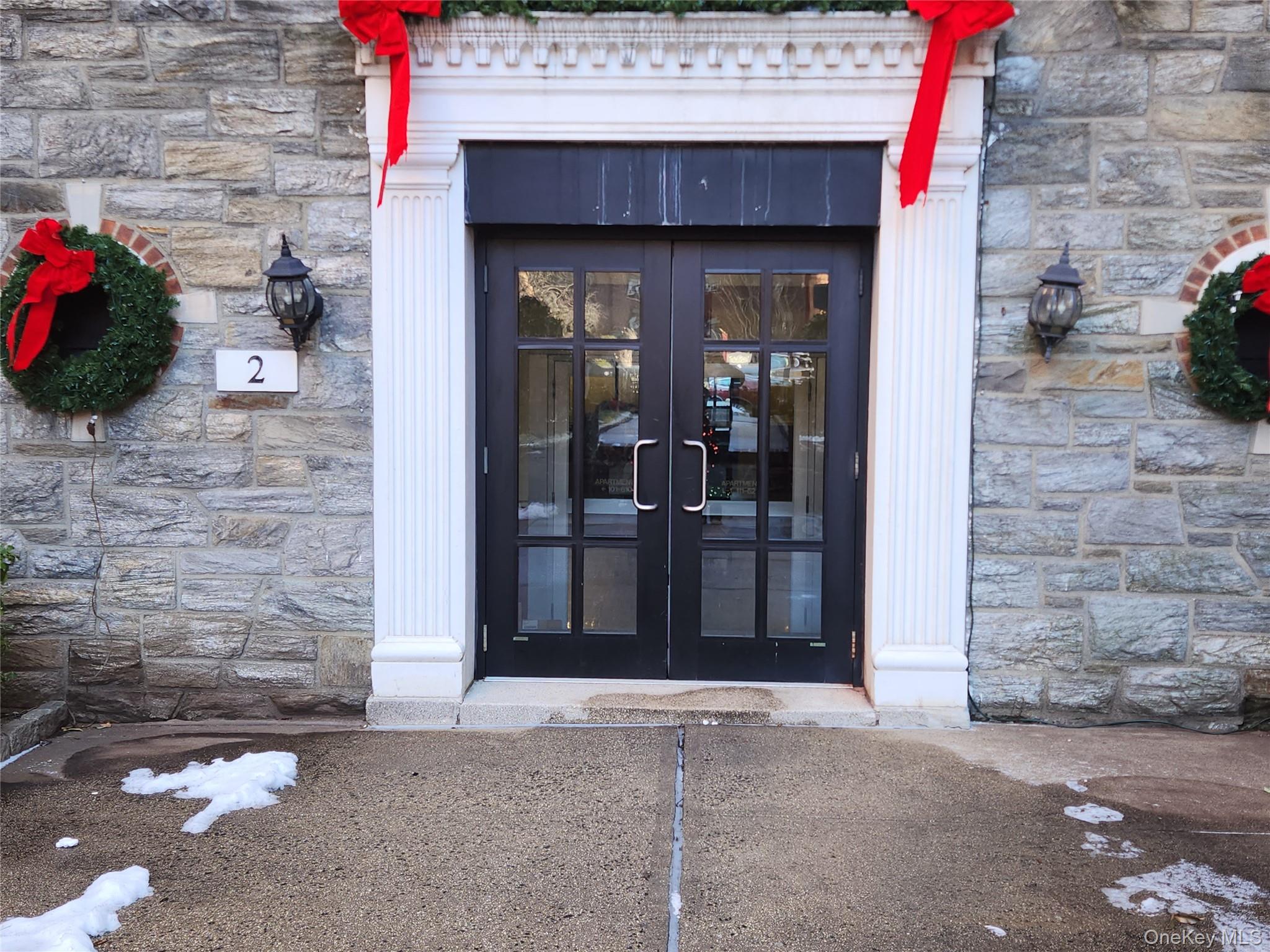 2 Fisher Drive # D101, Mount Vernon, NY 10552