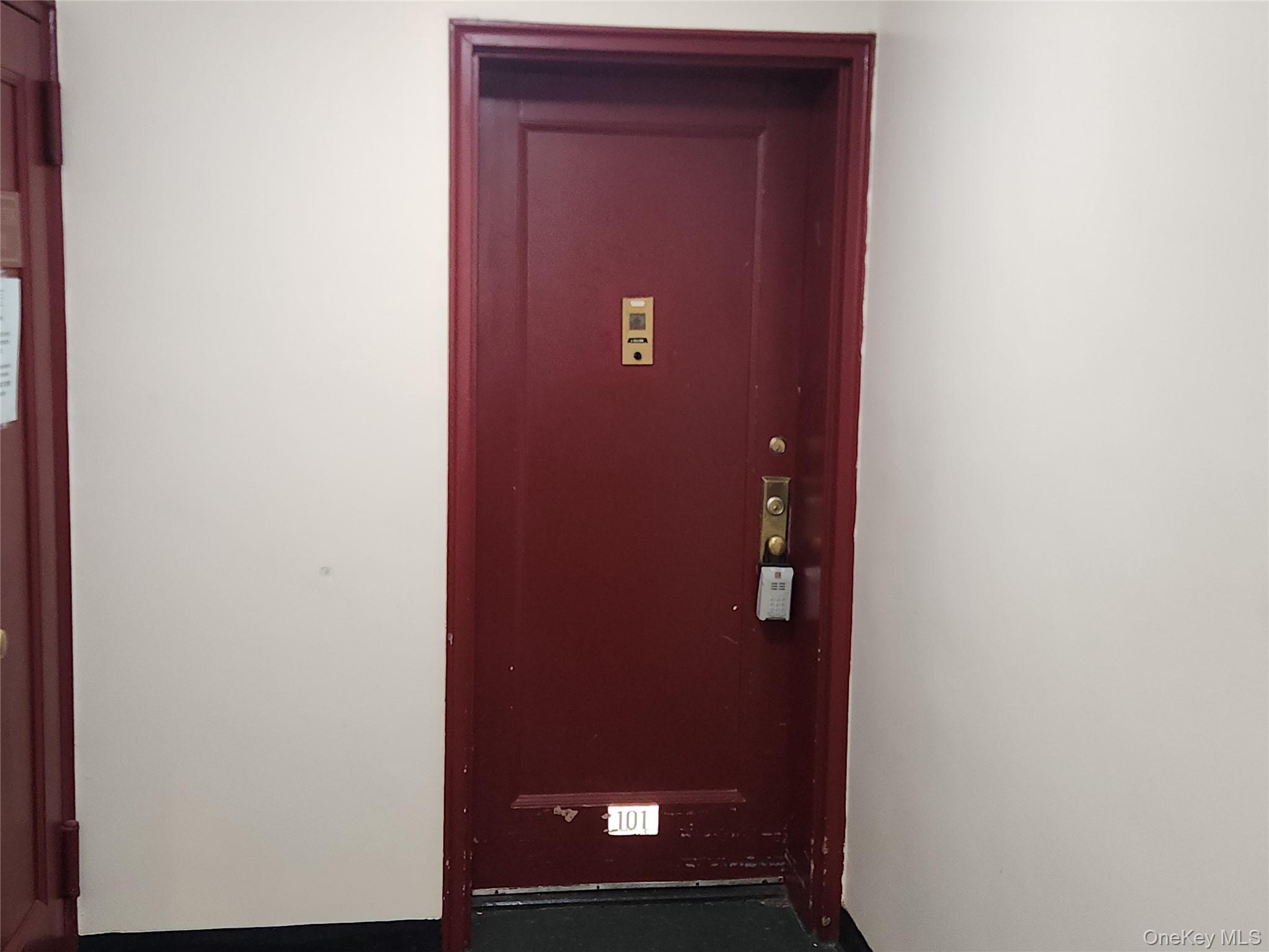 2 Fisher Drive # D101, Mount Vernon, NY 10552