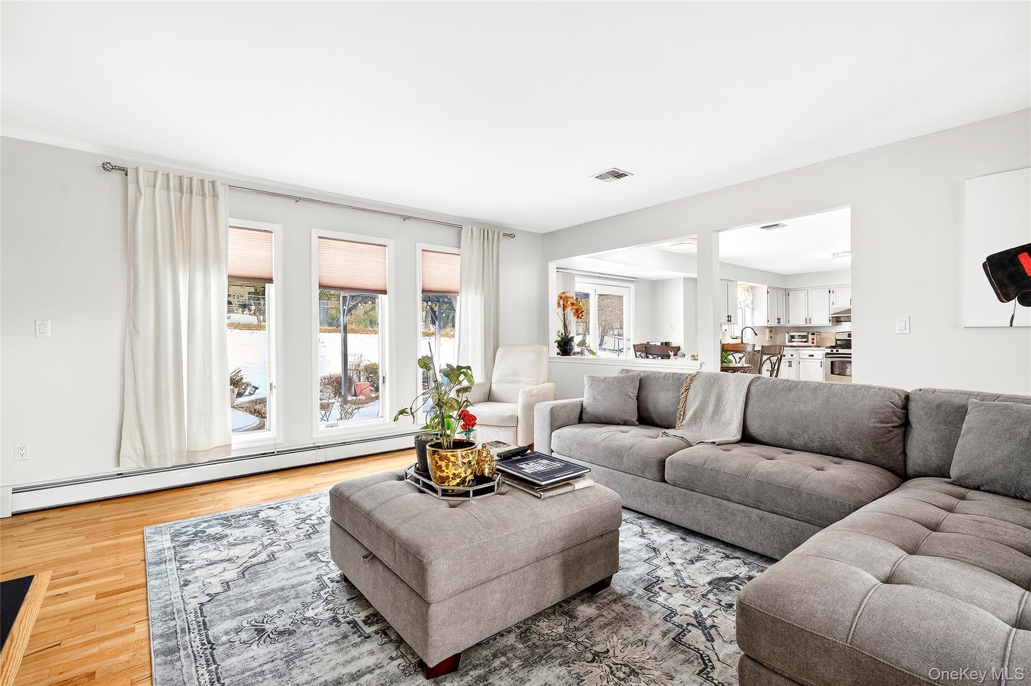 8 Lynch Court, Garnerville, NY 10923