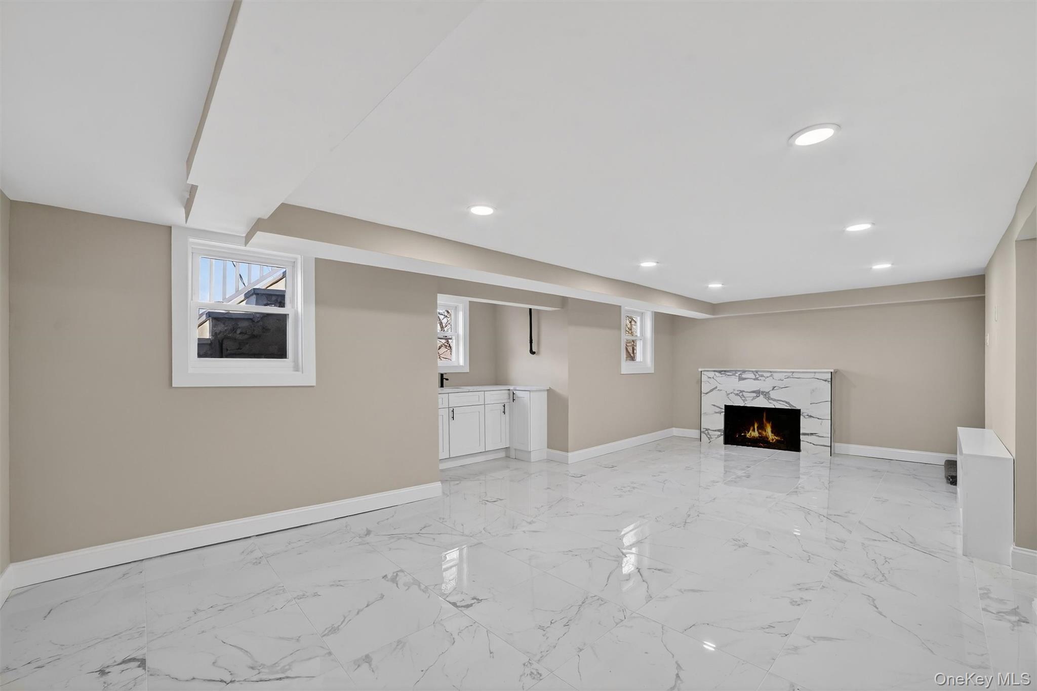 94 Jervis Road, Yonkers, NY 10705