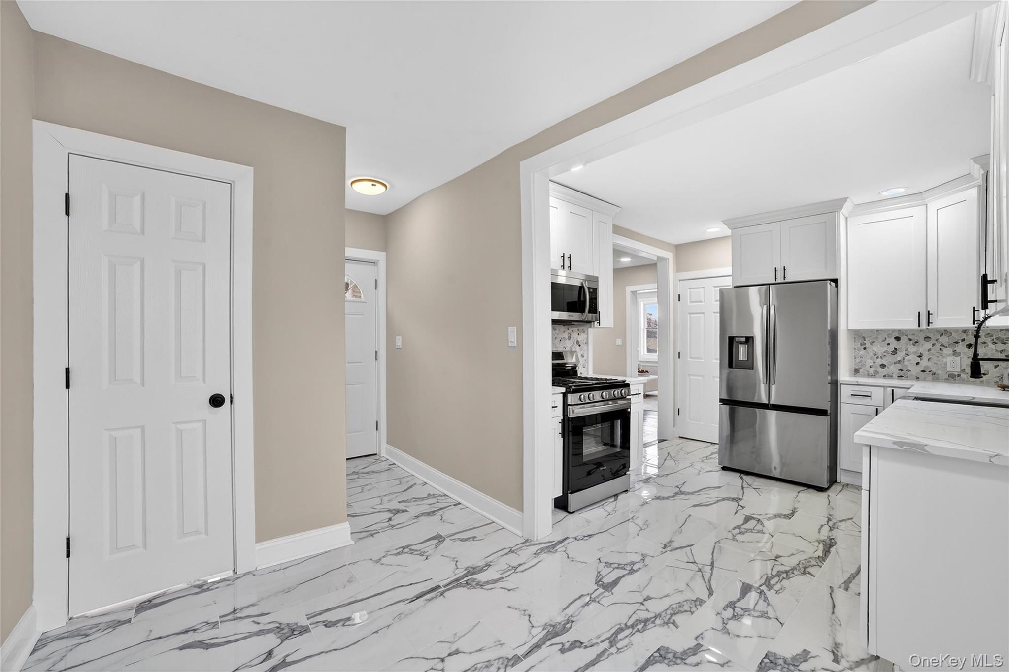 94 Jervis Road, Yonkers, NY 10705