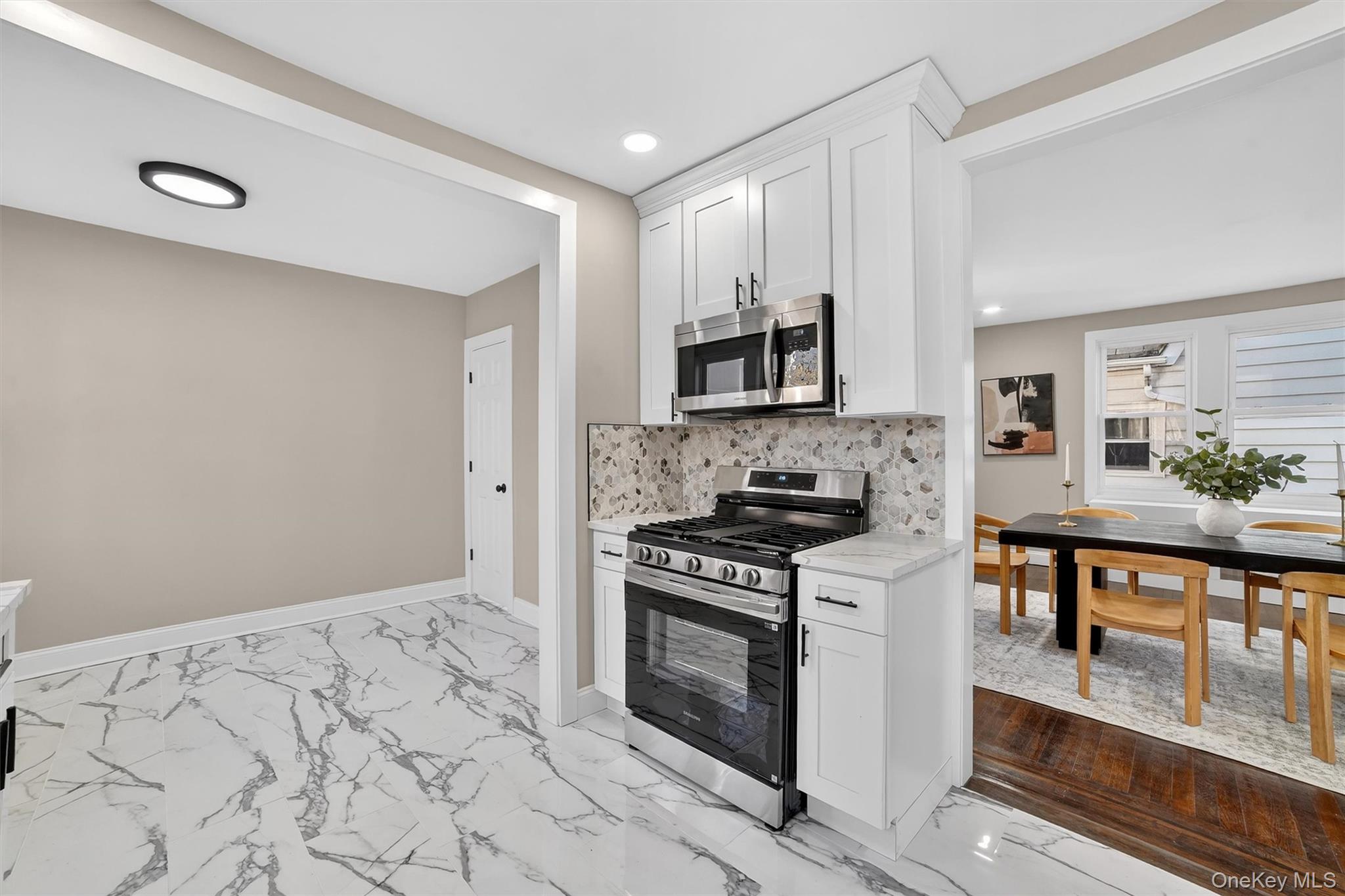 94 Jervis Road, Yonkers, NY 10705