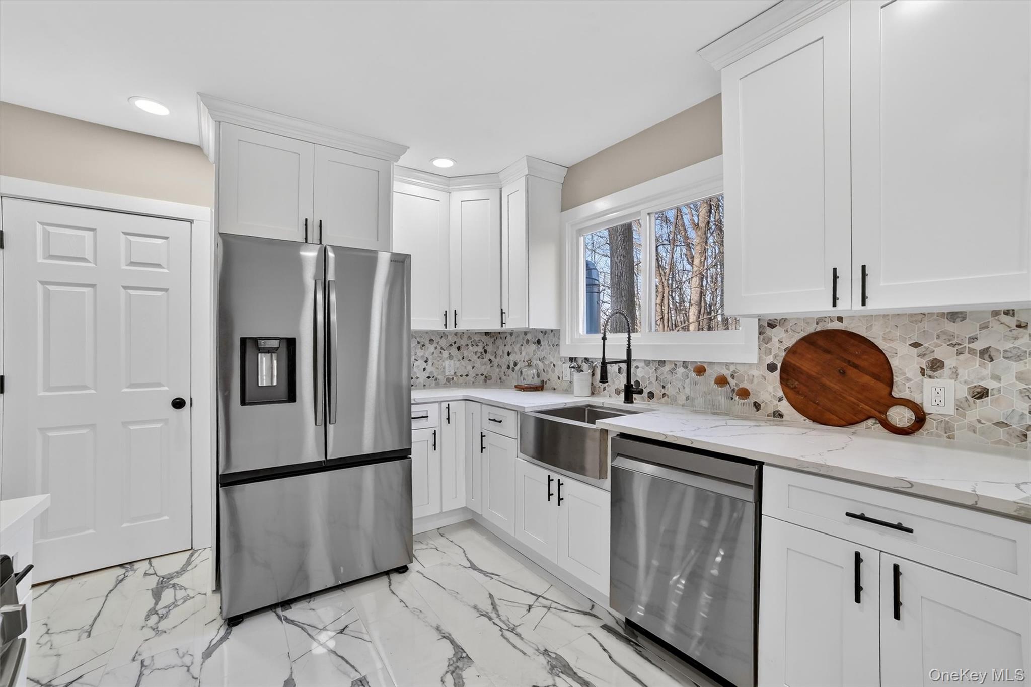 94 Jervis Road, Yonkers, NY 10705