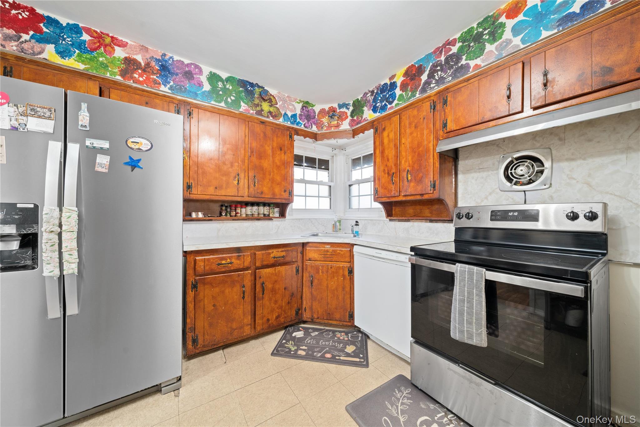 831 Dean Drive, Baldwin, NY 11510