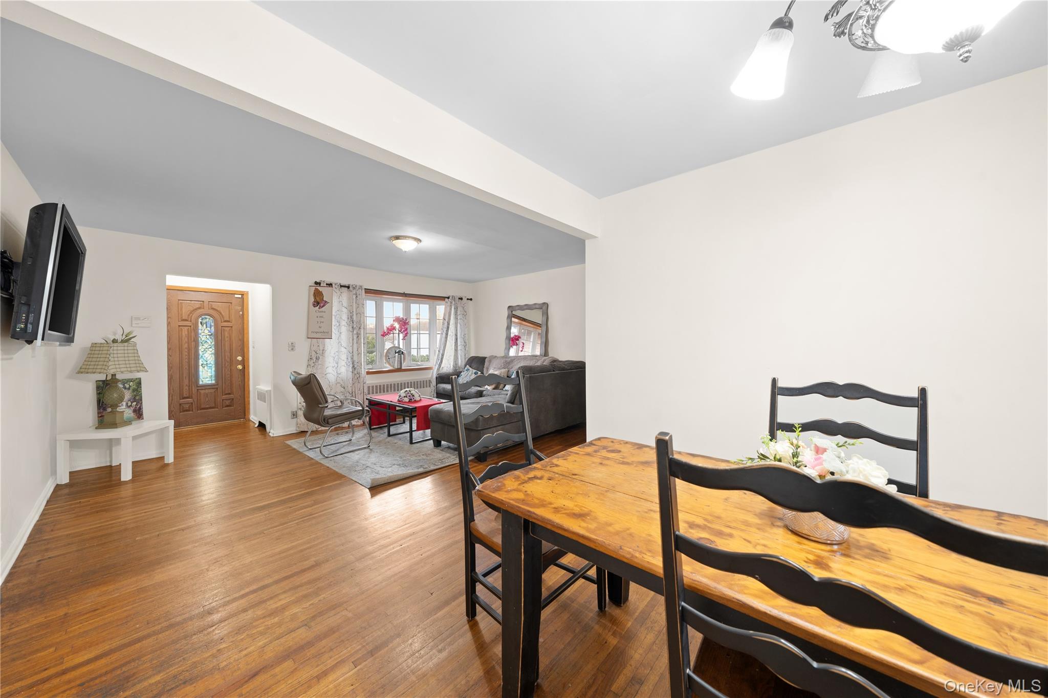 831 Dean Drive, Baldwin, NY 11510