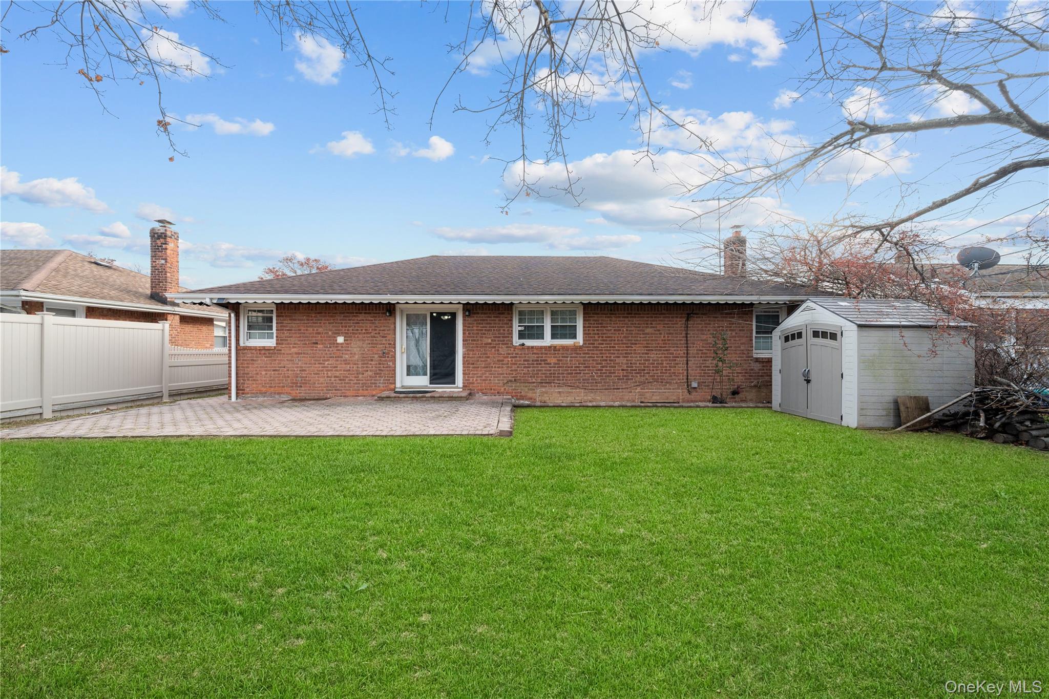 831 Dean Drive, Baldwin, NY 11510