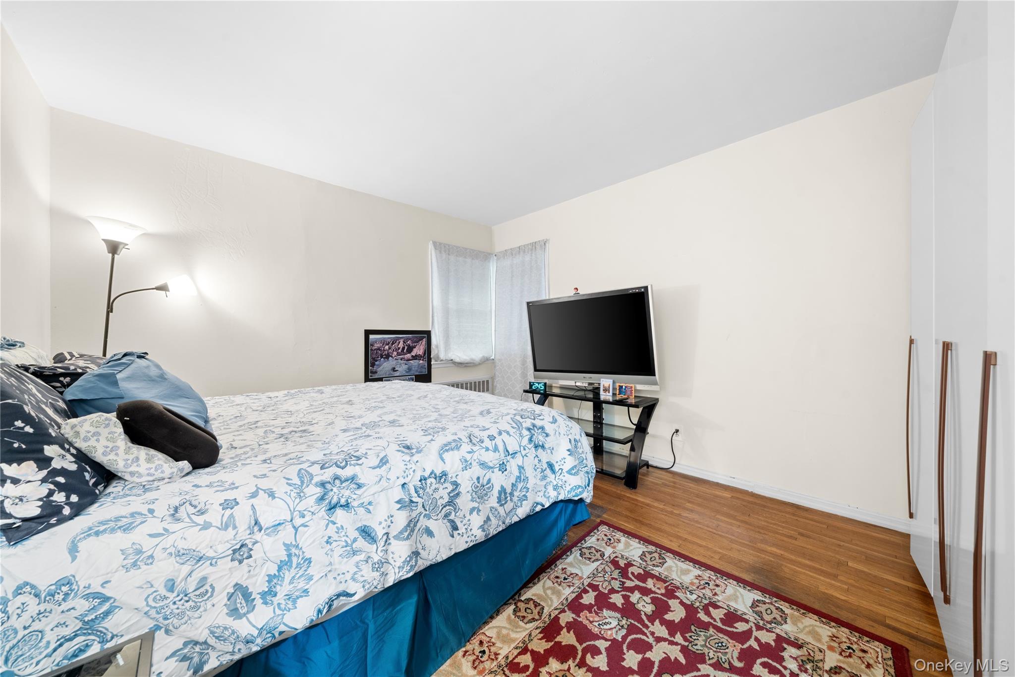 831 Dean Drive, Baldwin, NY 11510