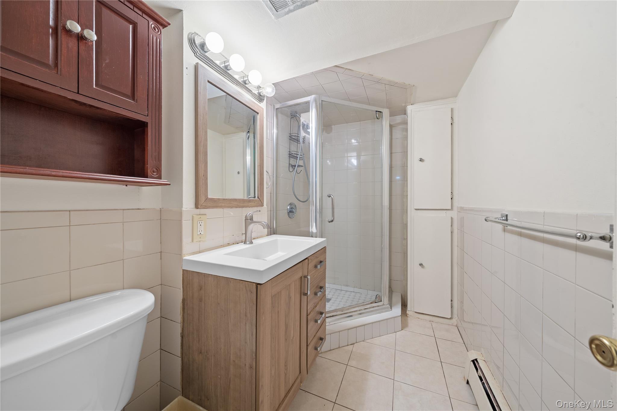 831 Dean Drive, Baldwin, NY 11510