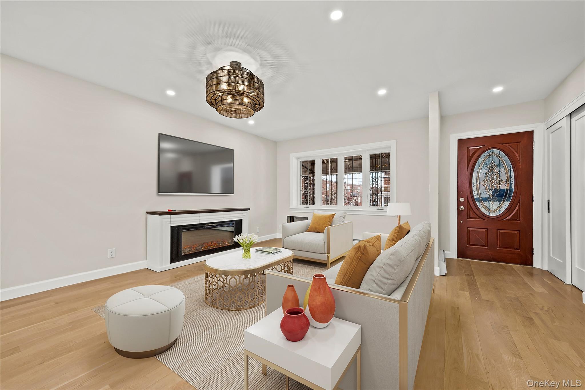 877 E 55th Street, Brooklyn, NY 11234