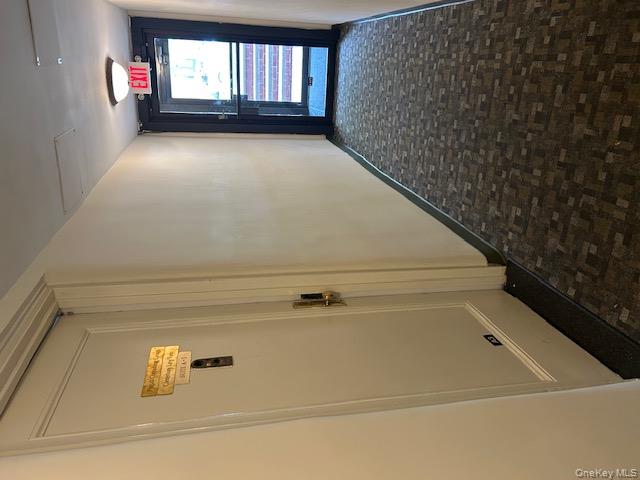 15 Canterbury Road # A3, Great Neck, NY 11021