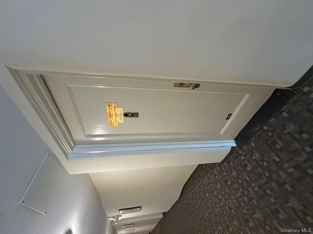 15 Canterbury Road # A3, Great Neck, NY 11021