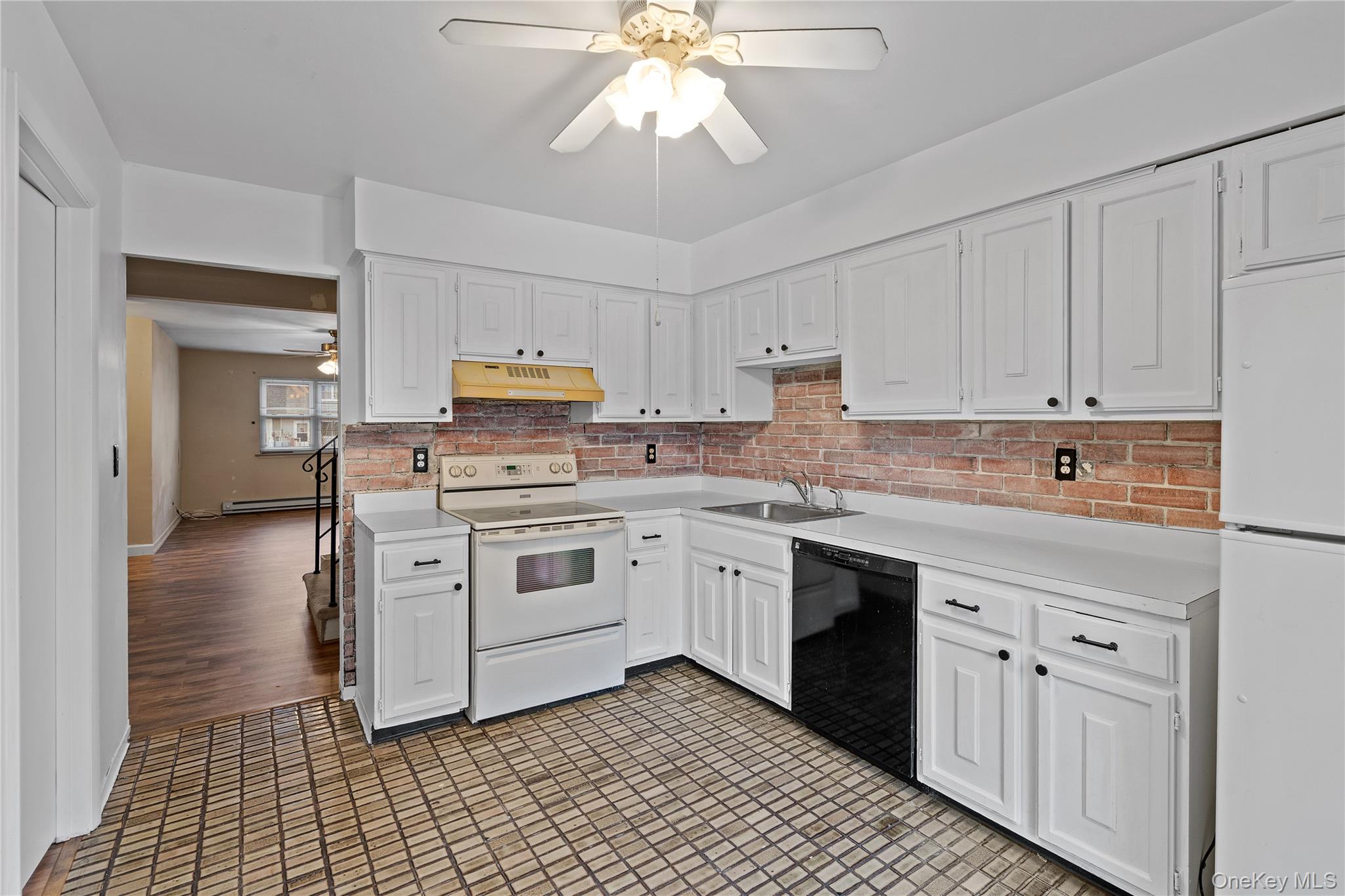 110 Chrystal Drive, Maybrook, NY 12543