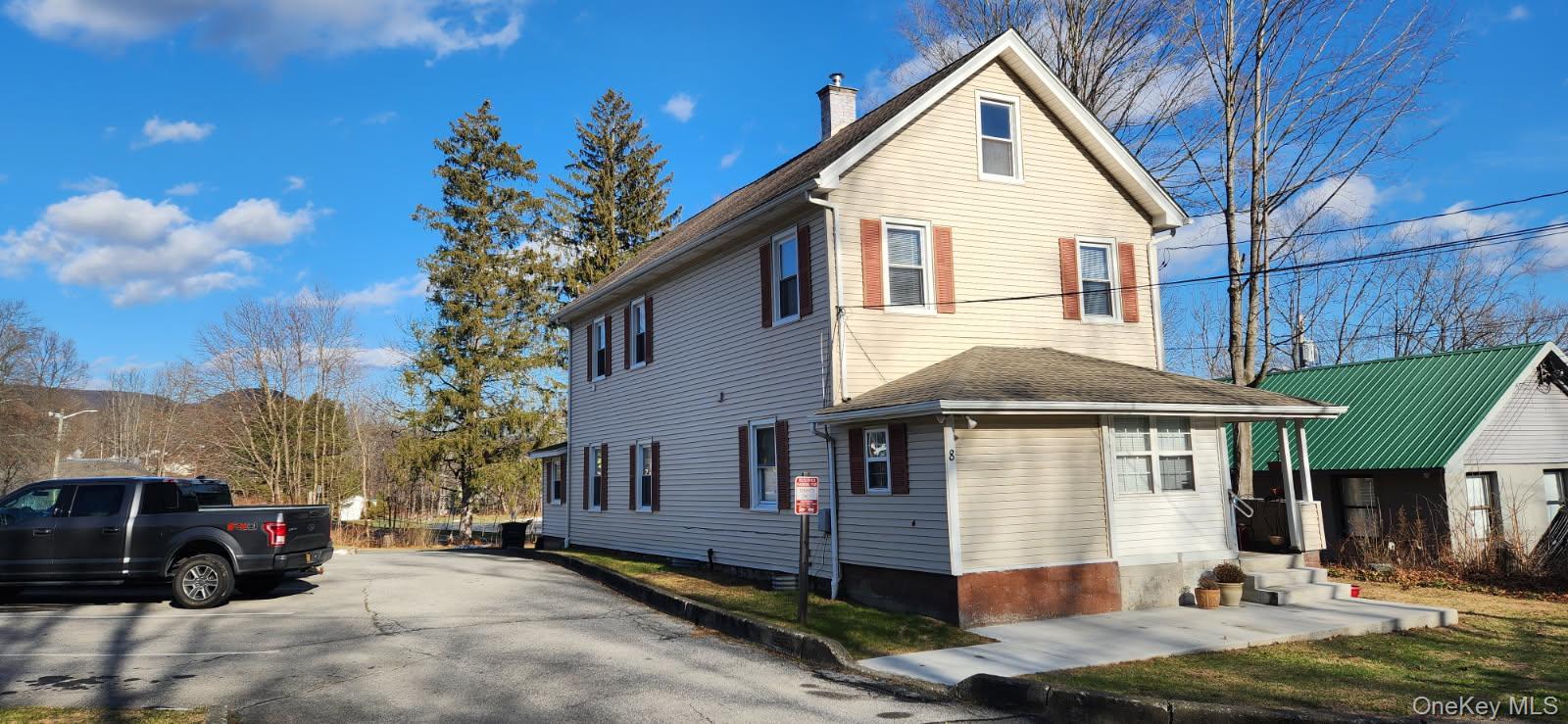 8 County Route 105, Highland Mills, NY 10930