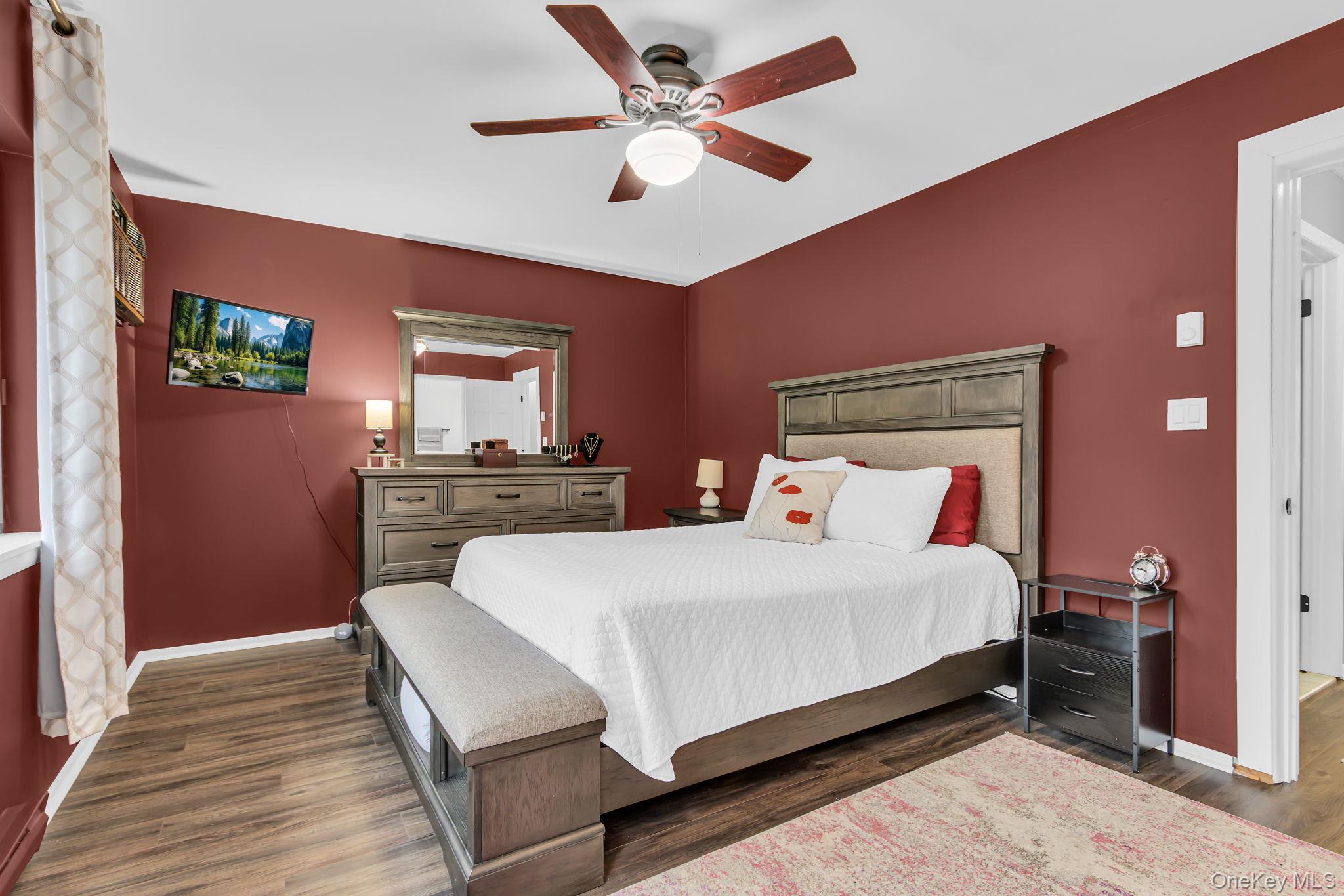 3408 Chelsea Cove S, Hopewell Junction, NY 12533