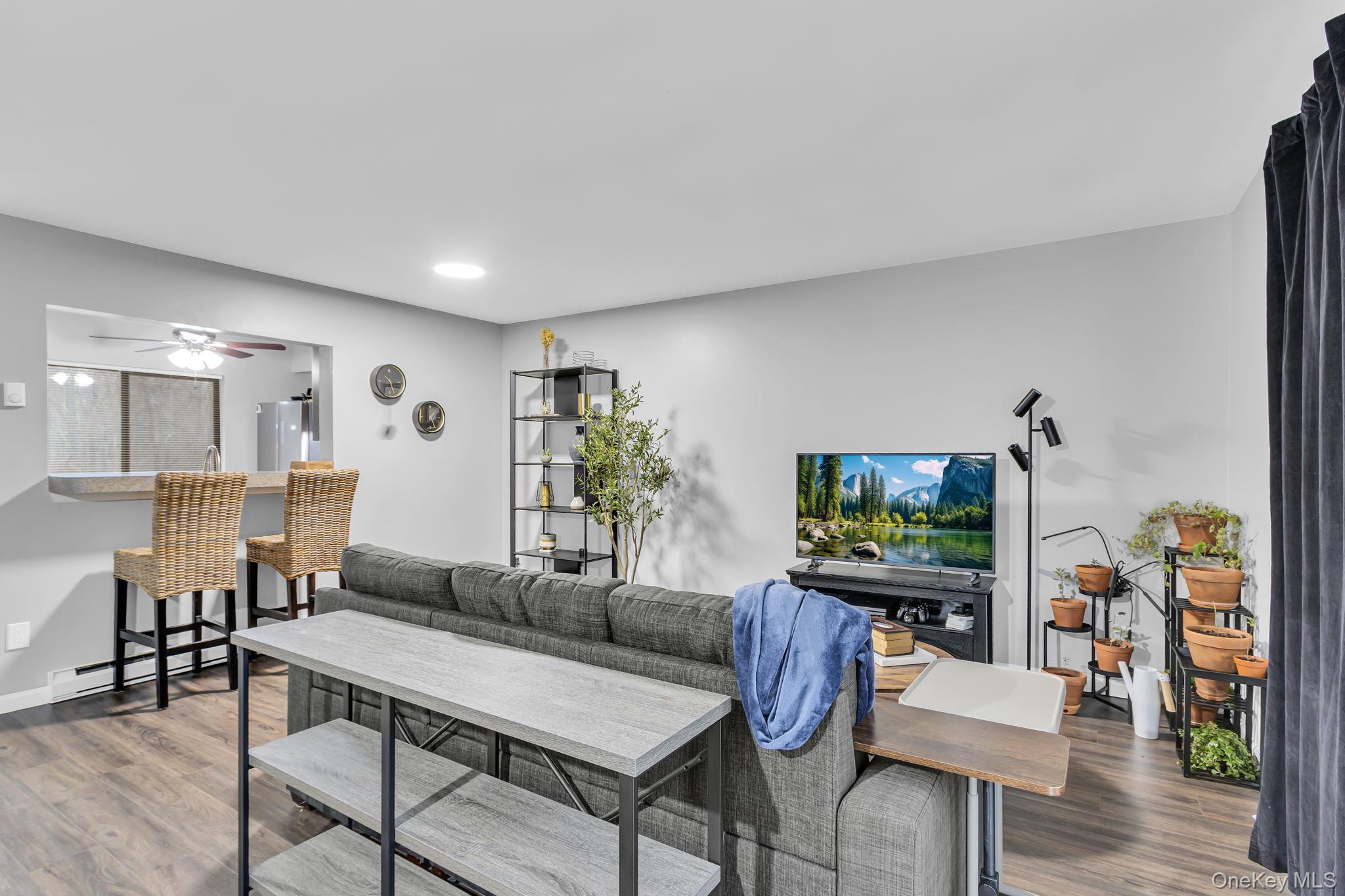 3408 Chelsea Cove S, Hopewell Junction, NY 12533