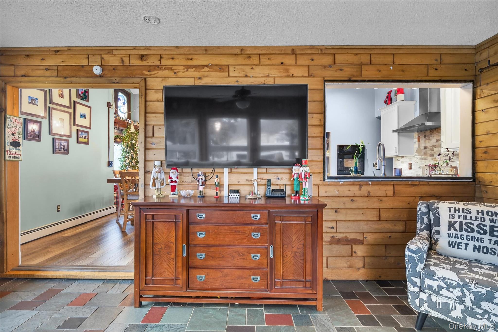 65 Bailey Road, New Hampton, NY 10958