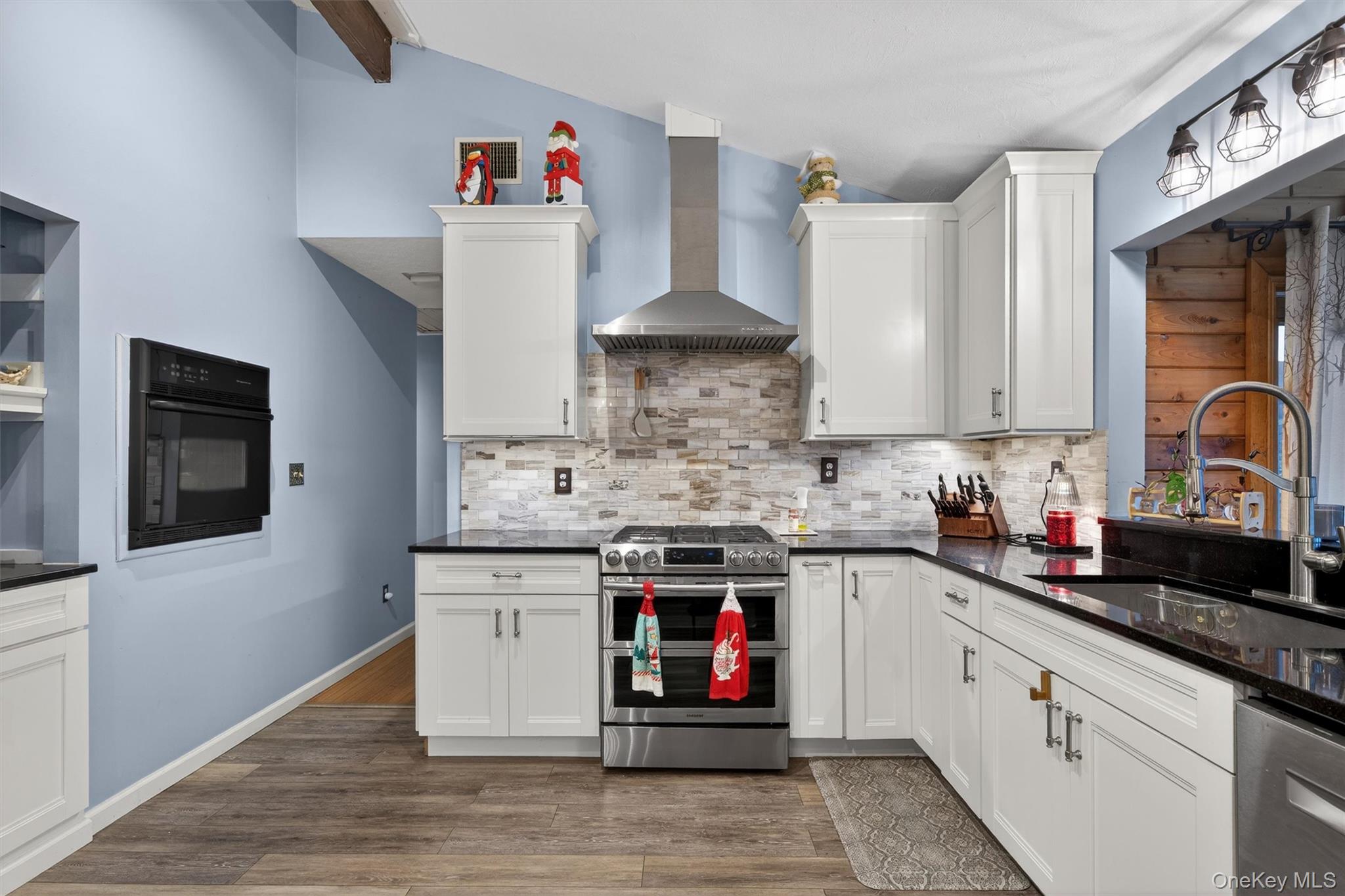 65 Bailey Road, New Hampton, NY 10958