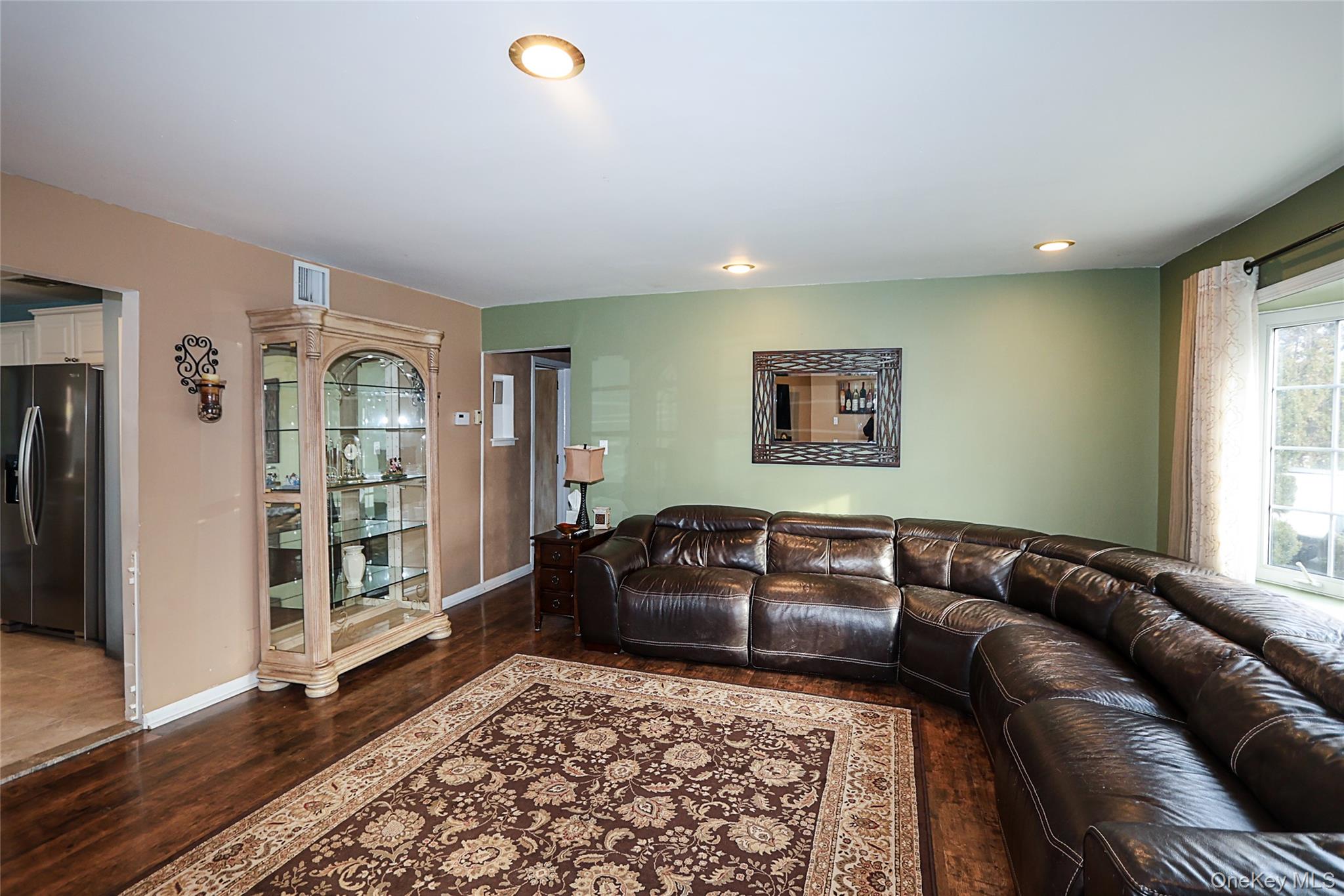 1817 Gardenia Avenue, North Merrick, NY 11566