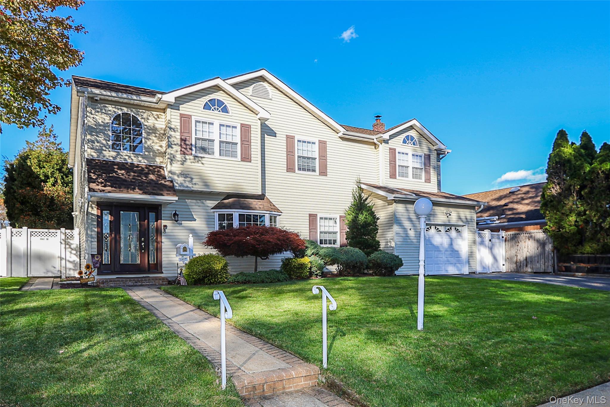 1817 Gardenia Avenue, North Merrick, NY 11566