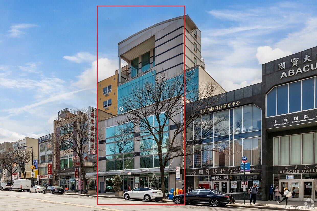 36-36 Main Street # 6N, Flushing, NY 11354