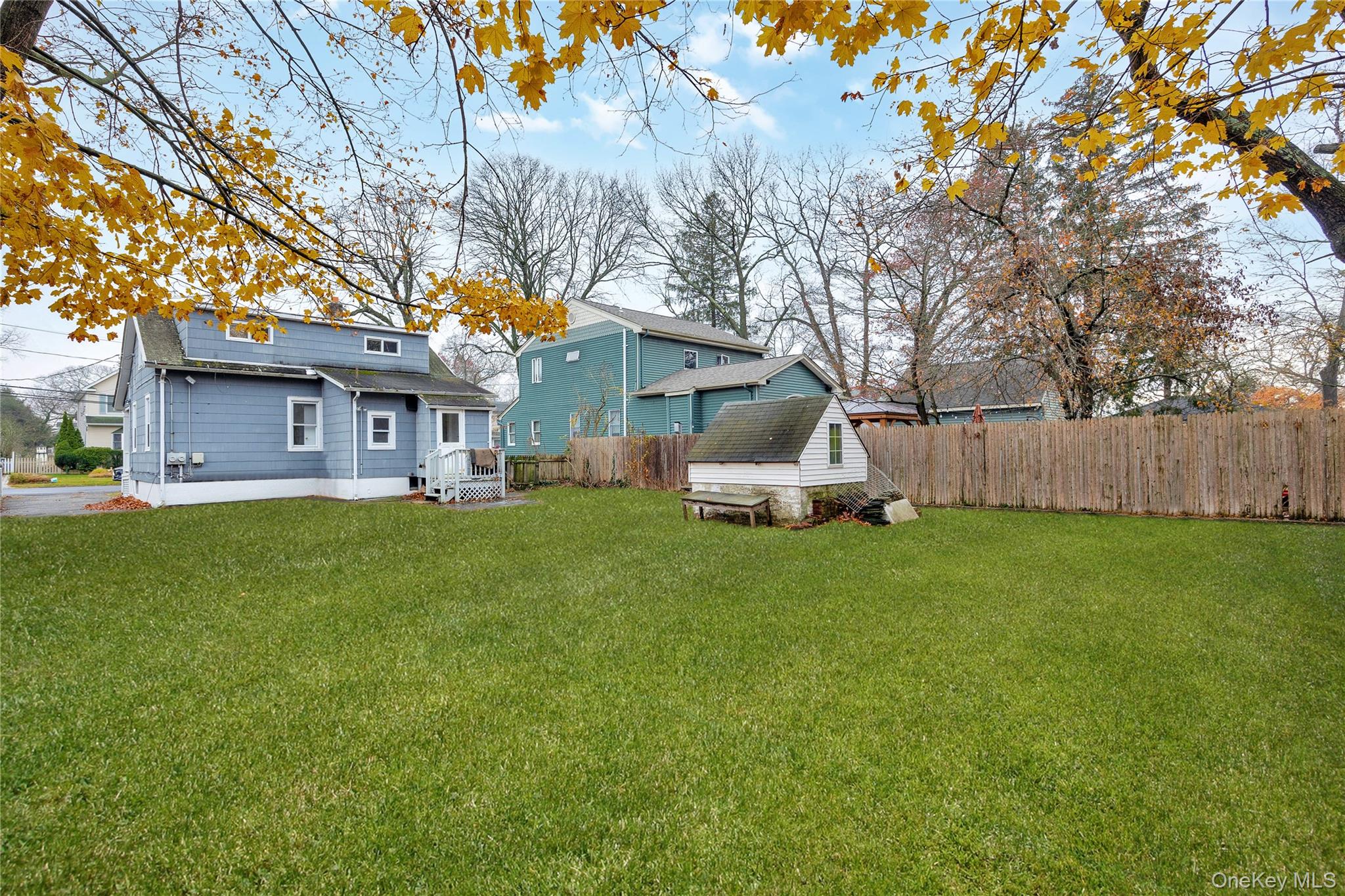 35 Andrew Avenue, Islip Terrace, NY 11752