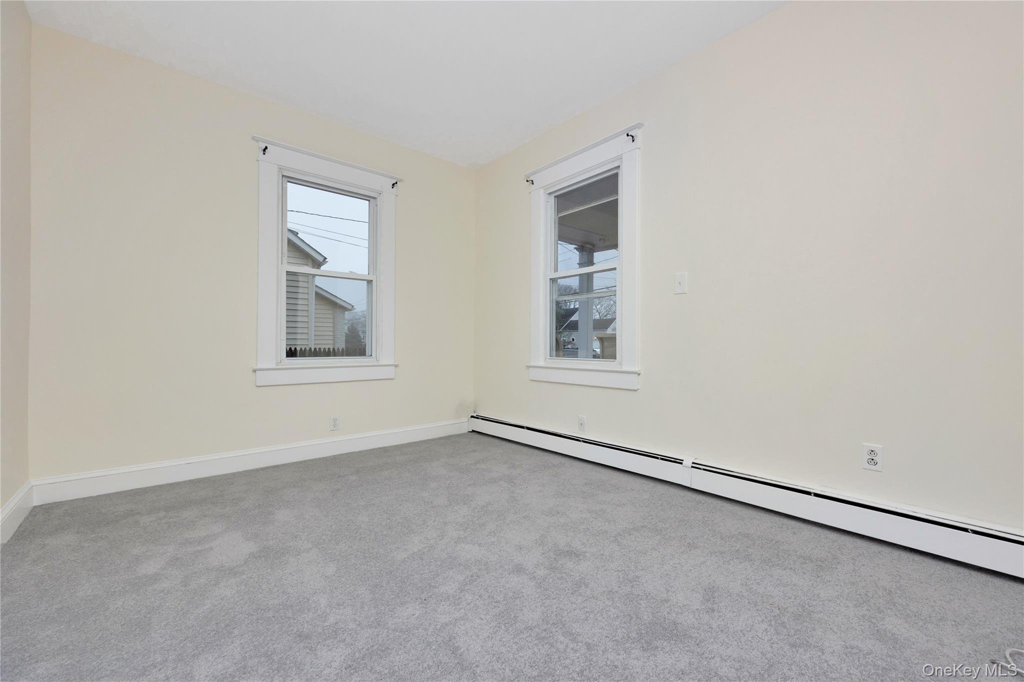 35 Andrew Avenue, Islip Terrace, NY 11752