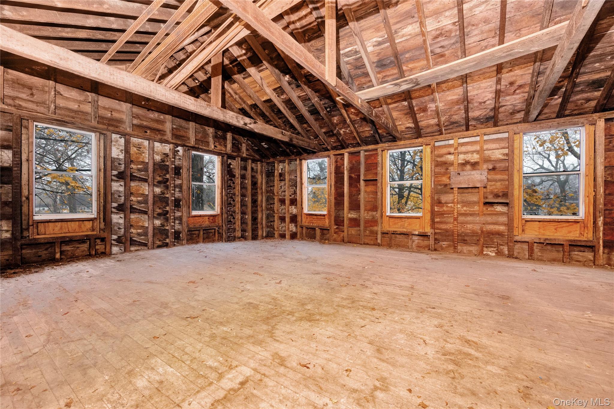 35 Andrew Avenue, Islip Terrace, NY 11752