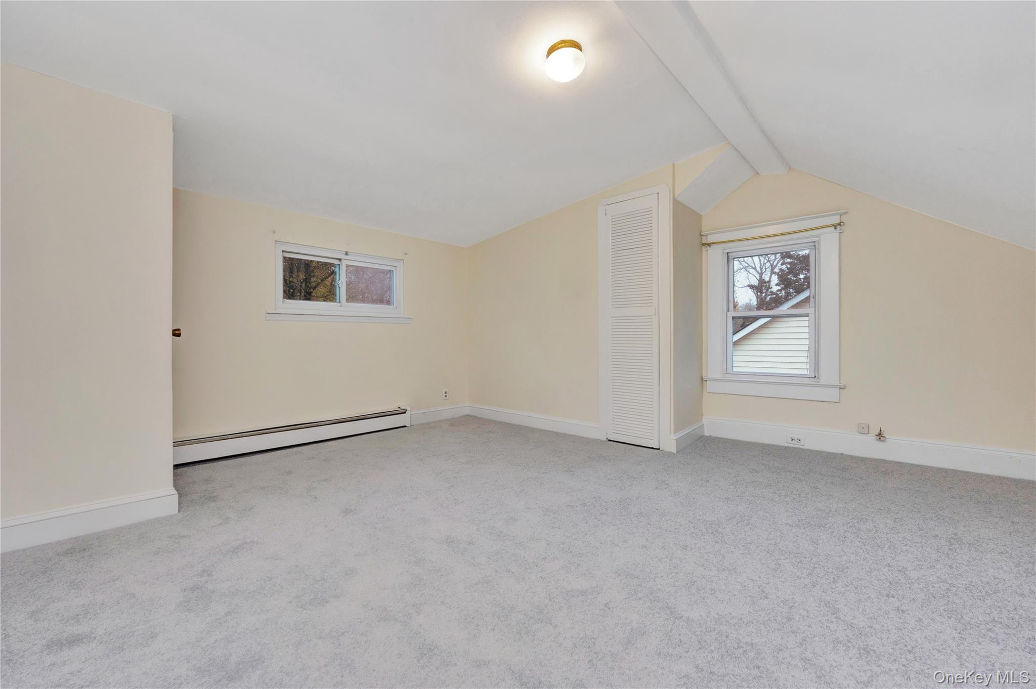 35 Andrew Avenue, Islip Terrace, NY 11752