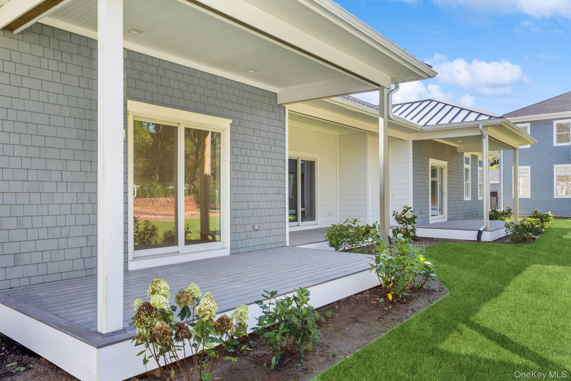 19 Montauk Highway # 7, Westhampton, NY 11977