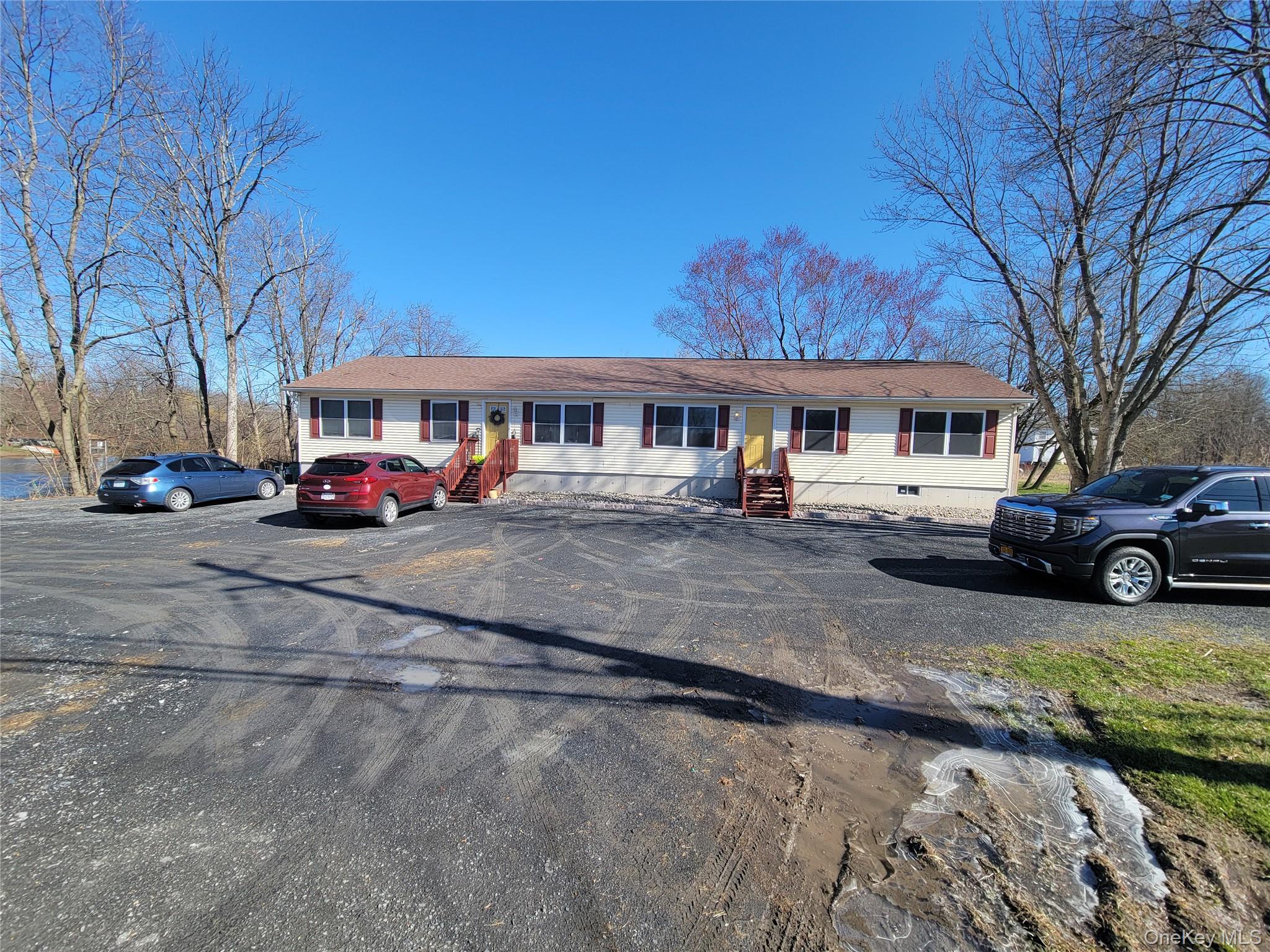 908 State Route 52, Walden, NY 12586