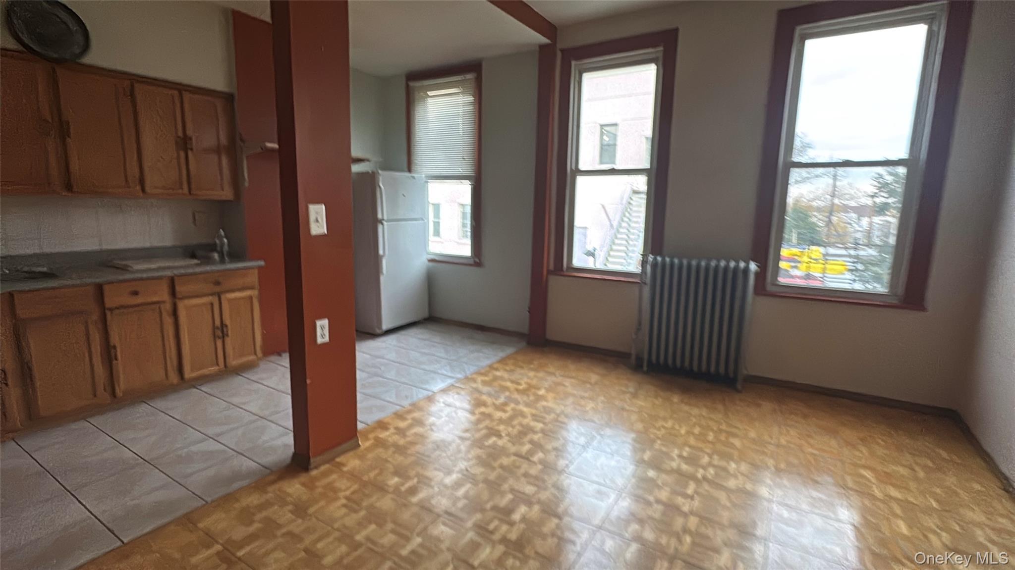 6353 60th Place, Ridgewood, NY 11385