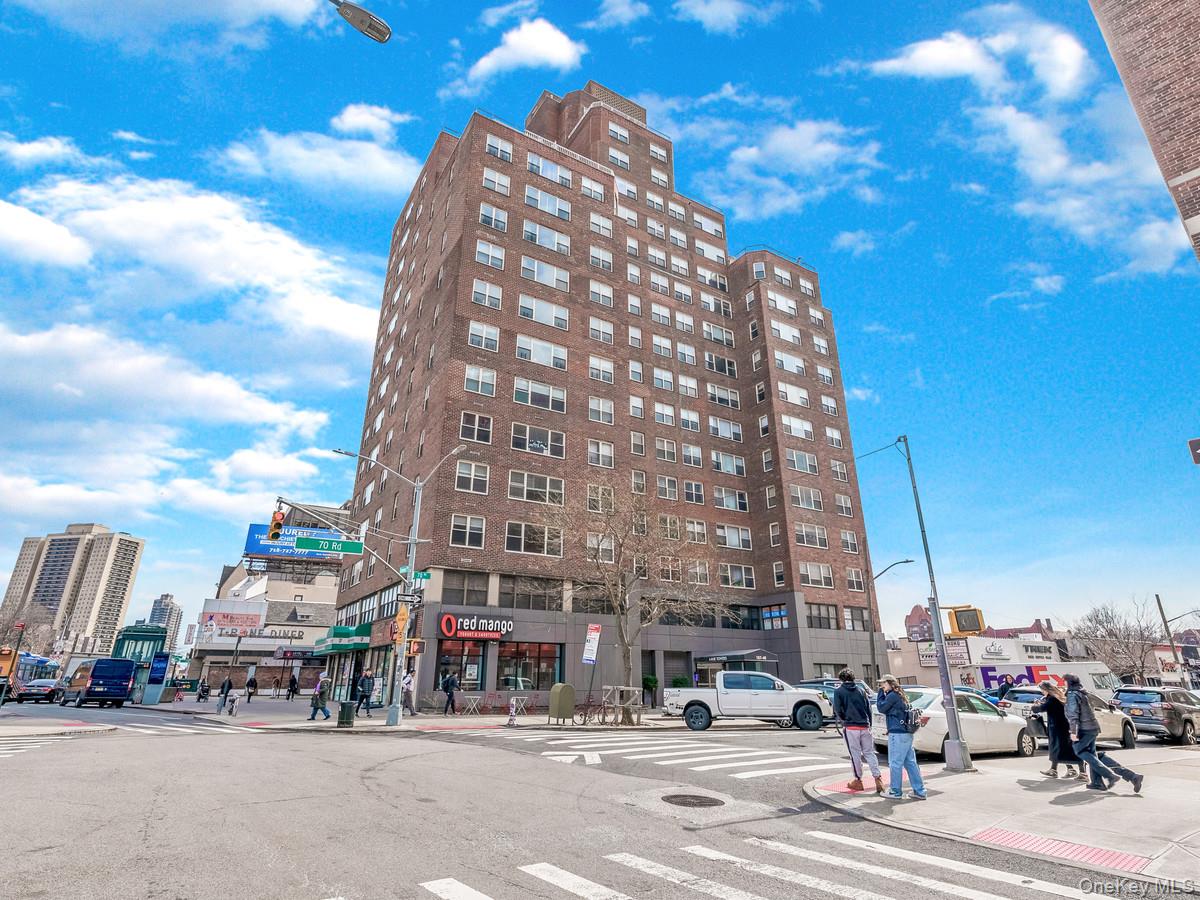 107- 40 Queens Boulevard # 19A PH, Forest Hills, NY 11375