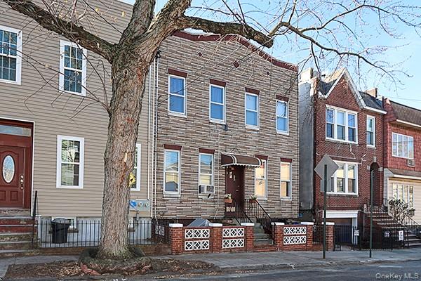 60-64 54th Place, Maspeth, NY 11378