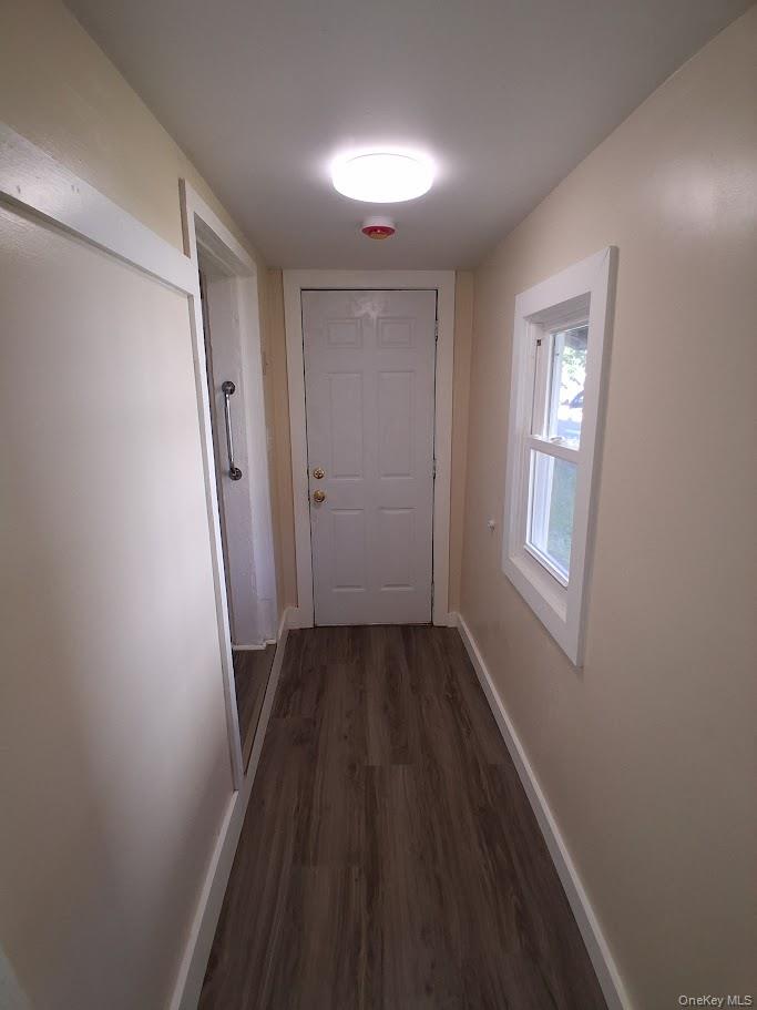 12 Tobacco Lane, Red Hook, NY 12571