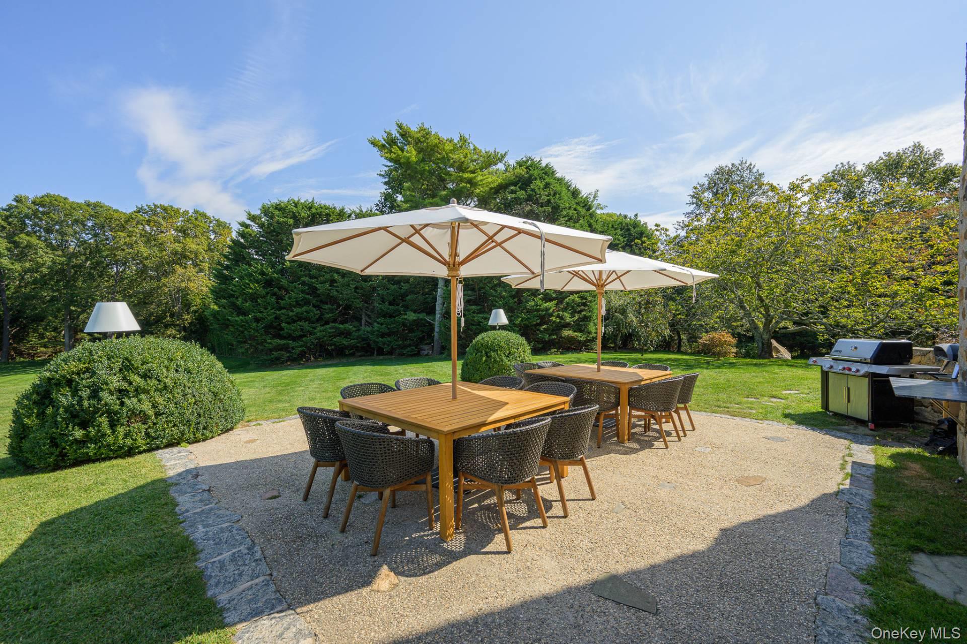 41 Eastway Drive, Southampton, NY 11968