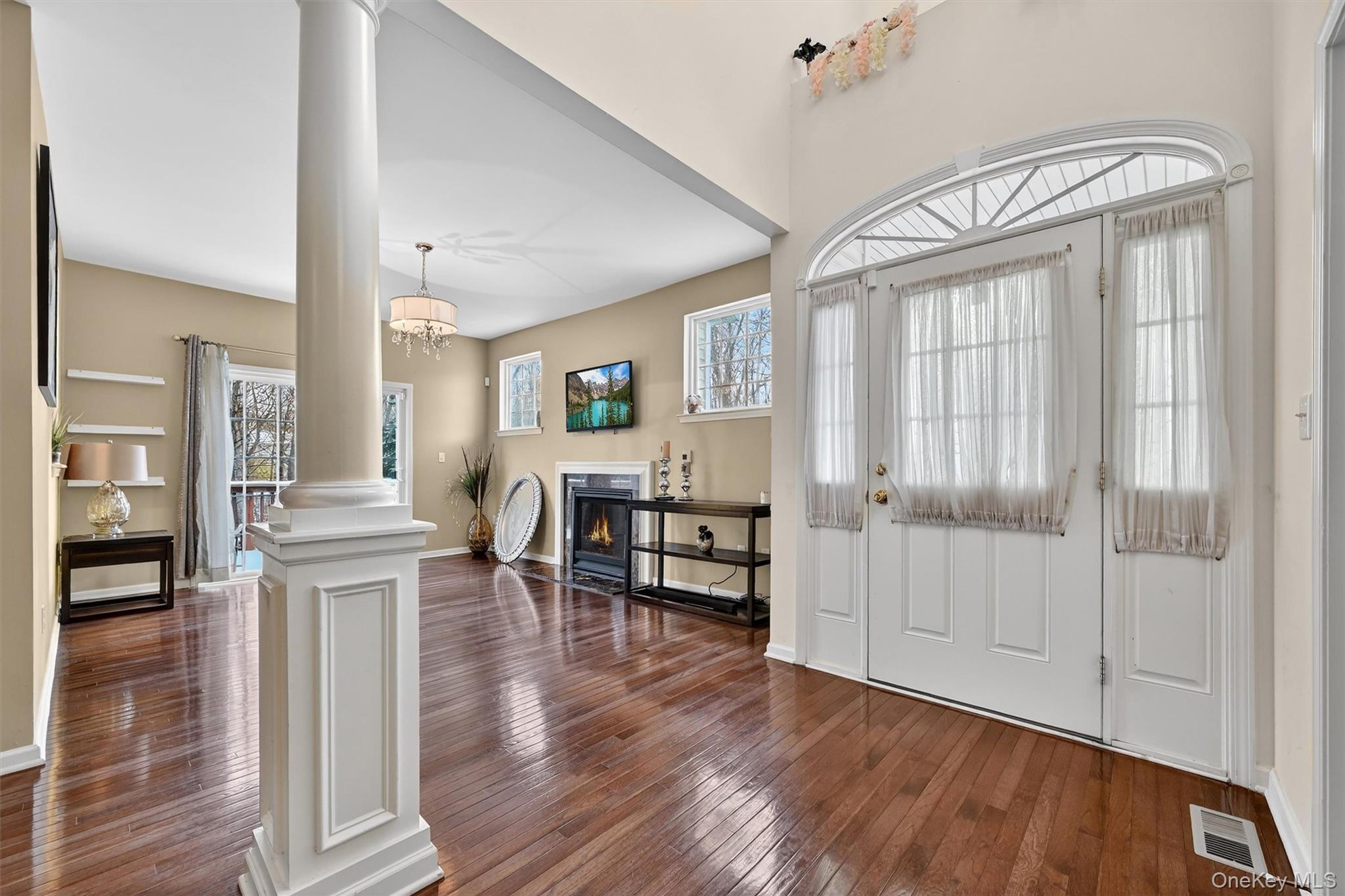 40 Cornwall Lane, Middletown, NY 10940