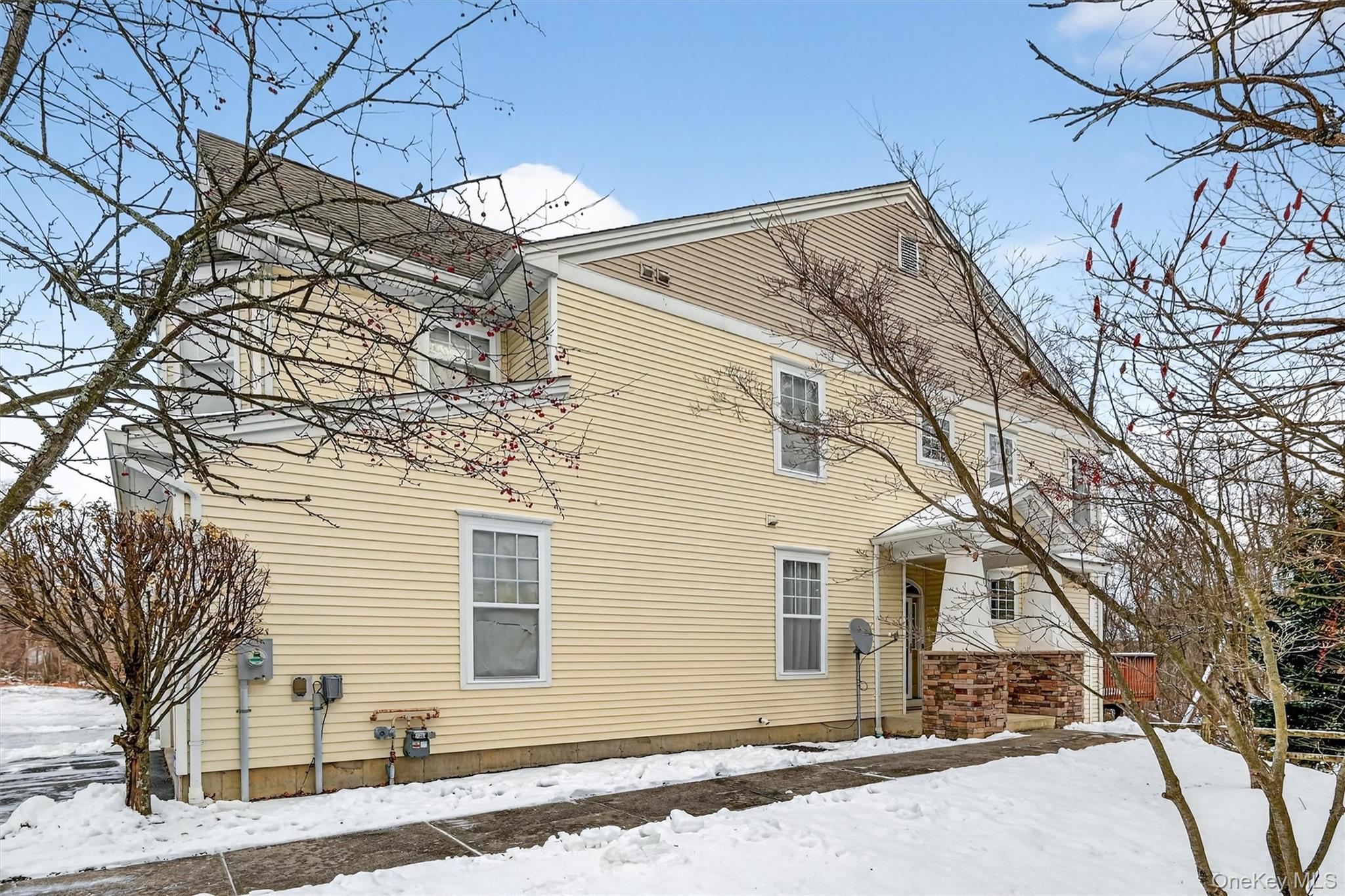 40 Cornwall Lane, Middletown, NY 10940