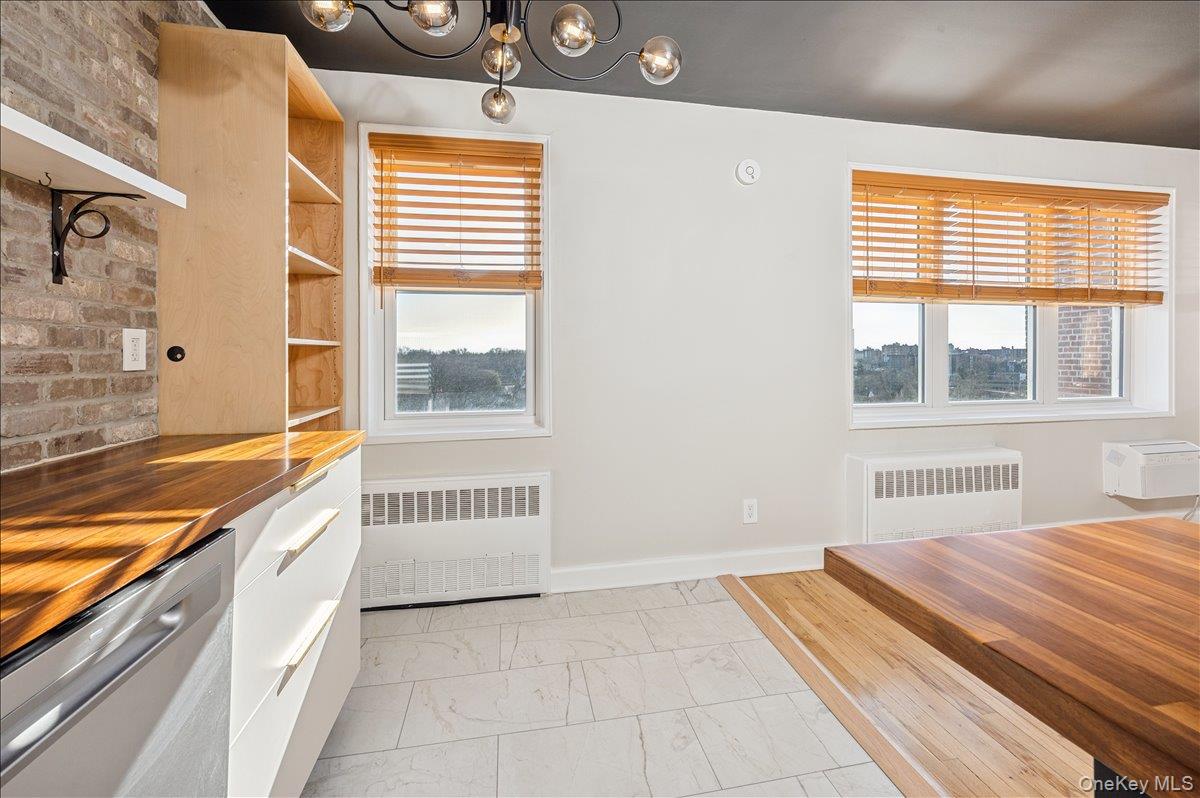 2 Bronxville Road # 8D, Bronxville, NY 10708