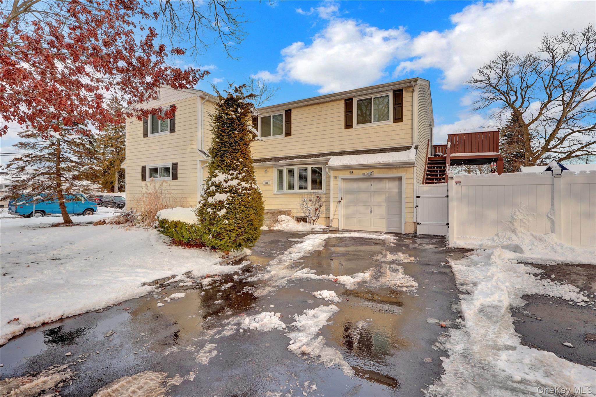 199 August Road, North Babylon, NY 11703