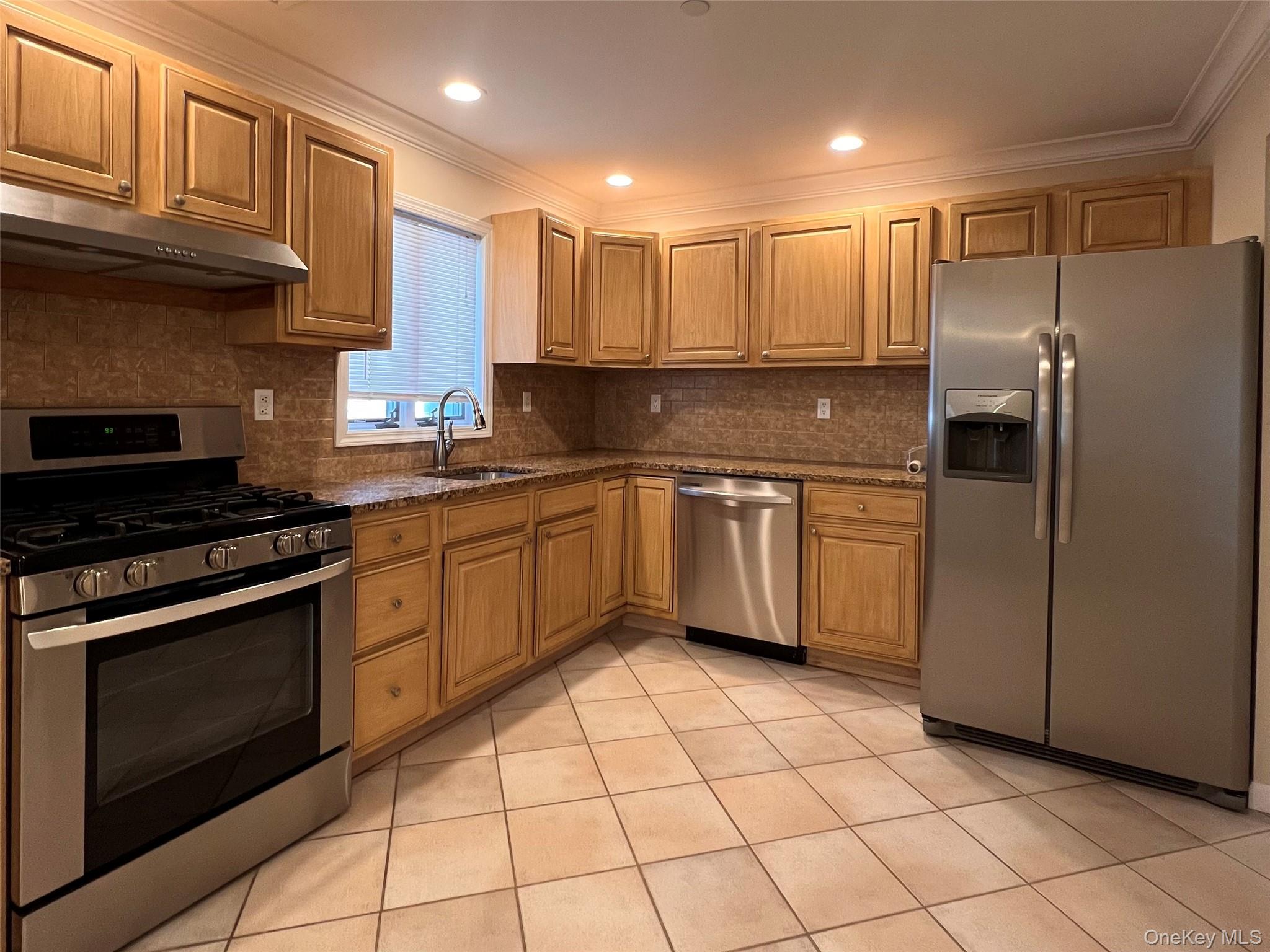 112 2nd Street # 110, Harrison, NY 10528