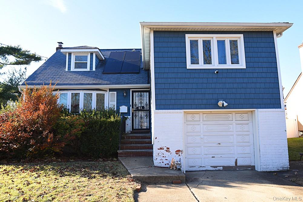 81 Hausch Boulevard, Roosevelt, NY 11575