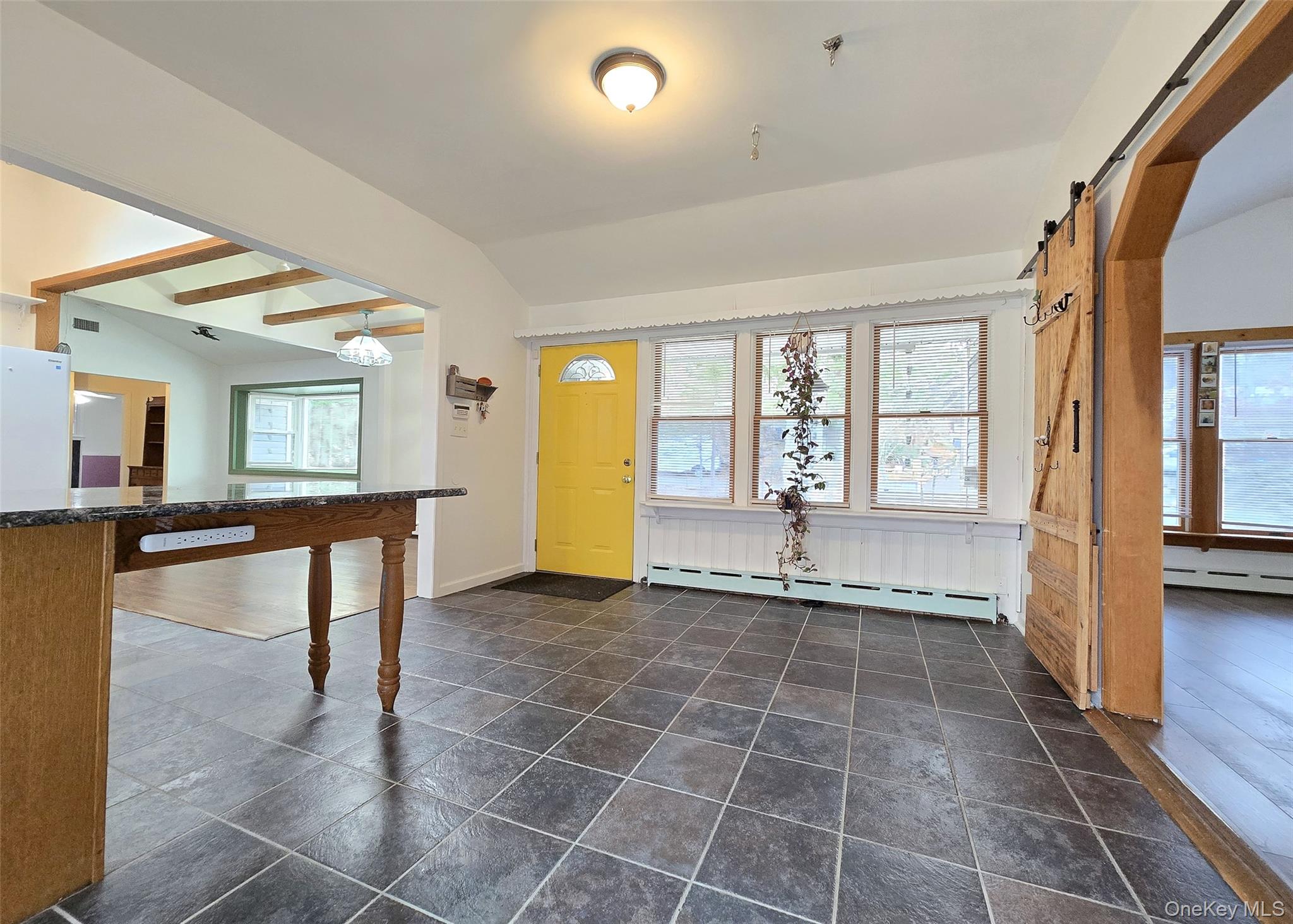 27 Forest Trail, Ridge, NY 11961