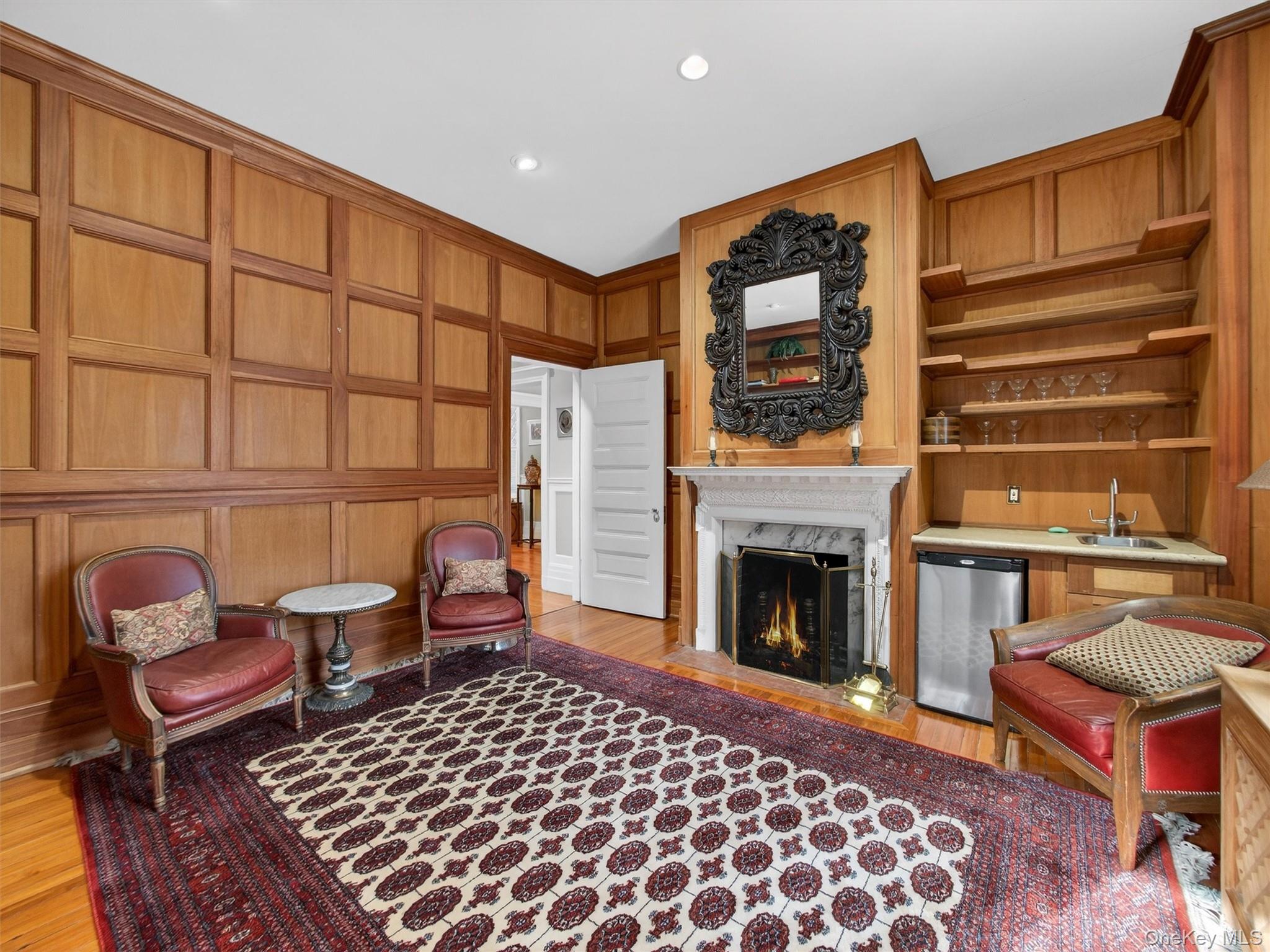 44 Tower Hill Loop, Tuxedo Park, NY 10987