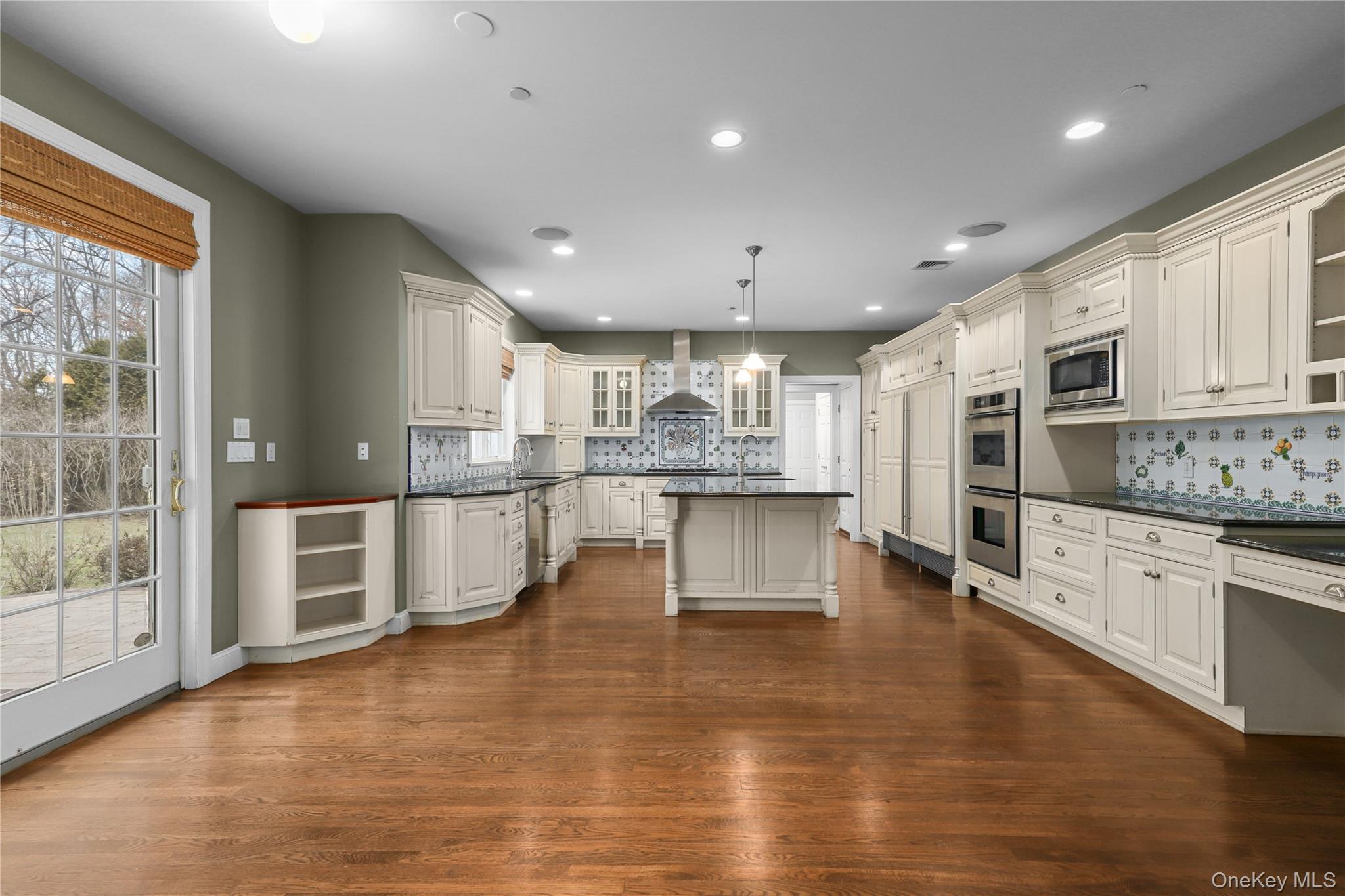 18 Shelley Lane, West Harrison, NY 10604