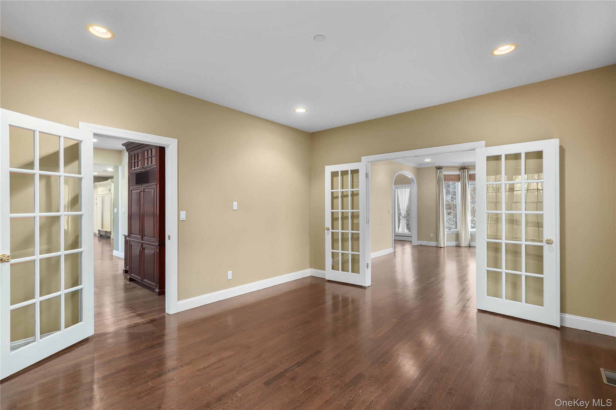 18 Shelley Lane, West Harrison, NY 10604