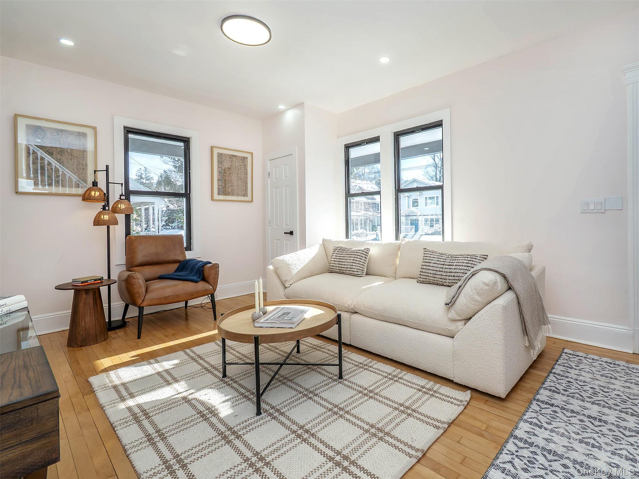 85 Webster Avenue, Port Washington, NY 11050