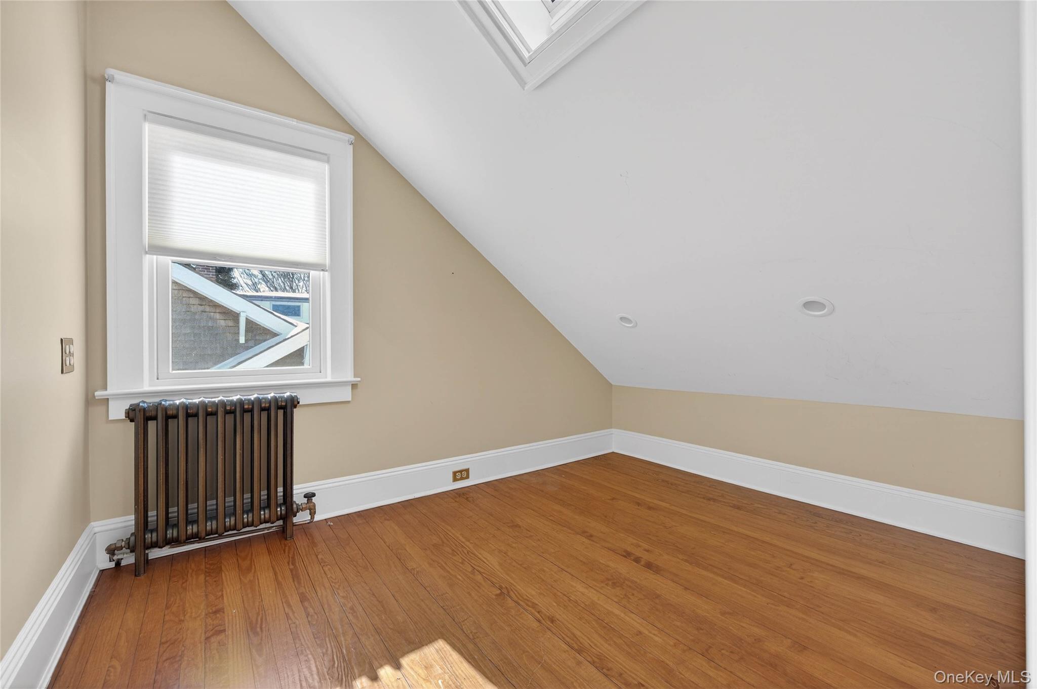 35 Birch Street, Locust Valley, NY 11560