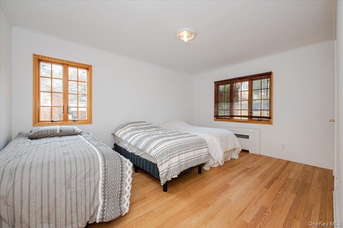 18 Locust Drive, Great Neck, NY 11021