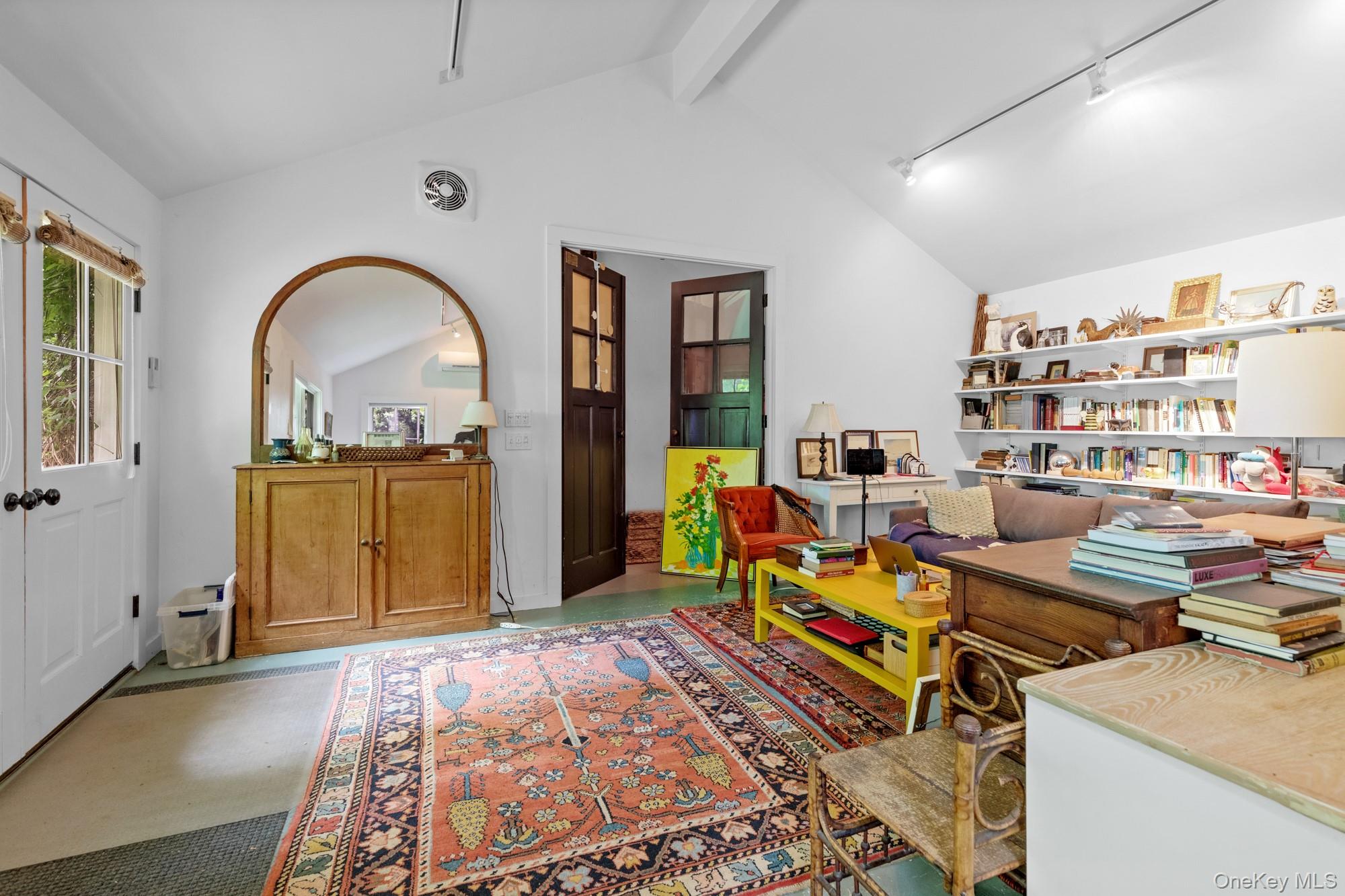 10 Pleasant, East Hampton, NY 11937