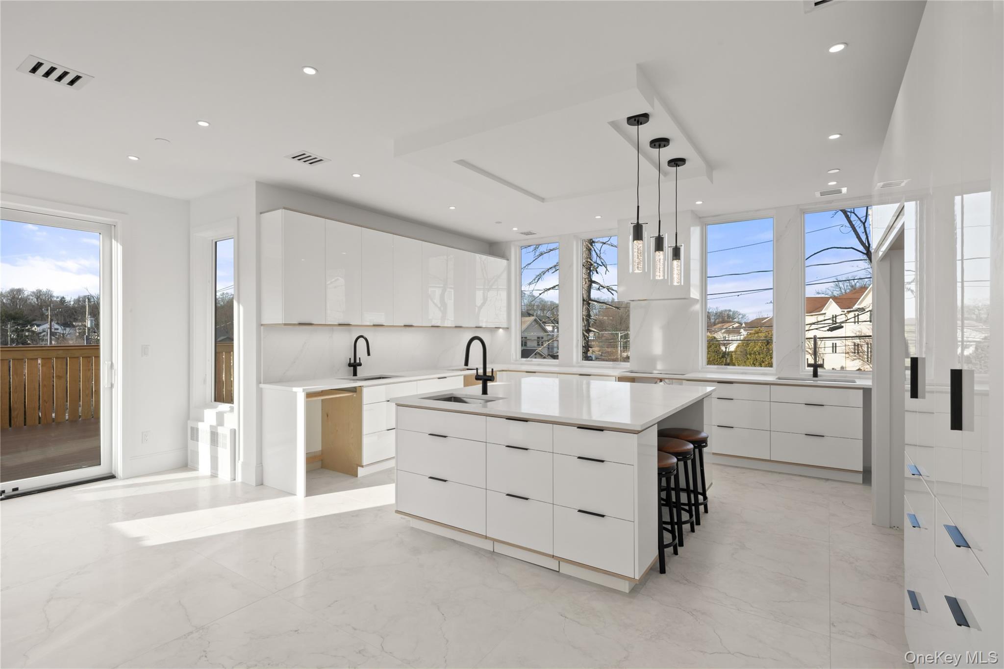 1 Dykstras Way W # 202, Monsey, NY 10952